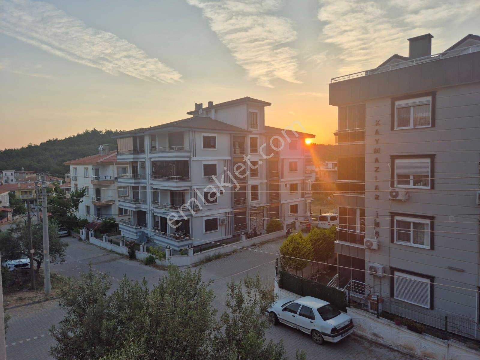 Route 10'dan Ayvalık Sarımsaklı'da Ferah, Nezih Satılık Daire - Görsel 33