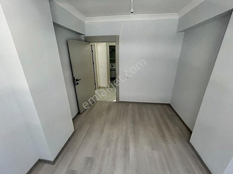 Yenikent Emlak'tan Bul. Üzeri Satılık 3+1 Ykredili Satılık Daire - Görsel 16