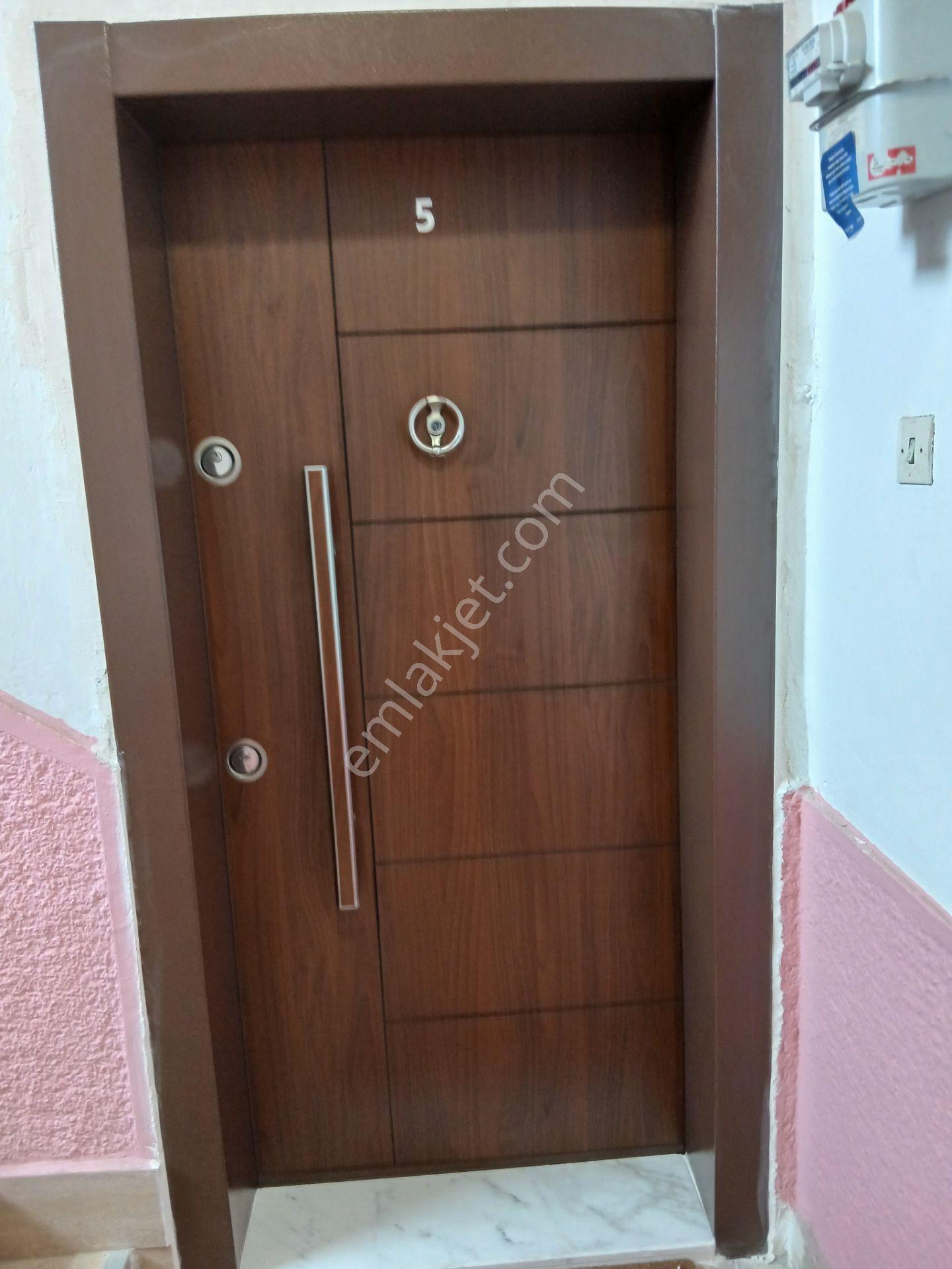 Yukarı Bahçelivlerde Full Eşyalı Sahibinden Kiralık Daire - Görsel 17