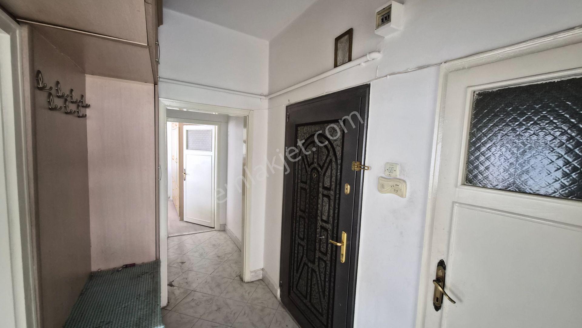Abidin Paşada 2. Katta 3+1 Full Yapılı Kiralık Daire - Görsel 18