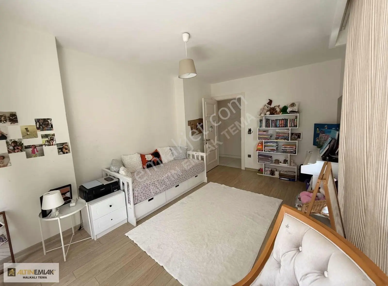 Bahçeşehir Konakları'nda 7+2 Bahçe Dubleksi, 350m², Bahçeli - Görsel 3