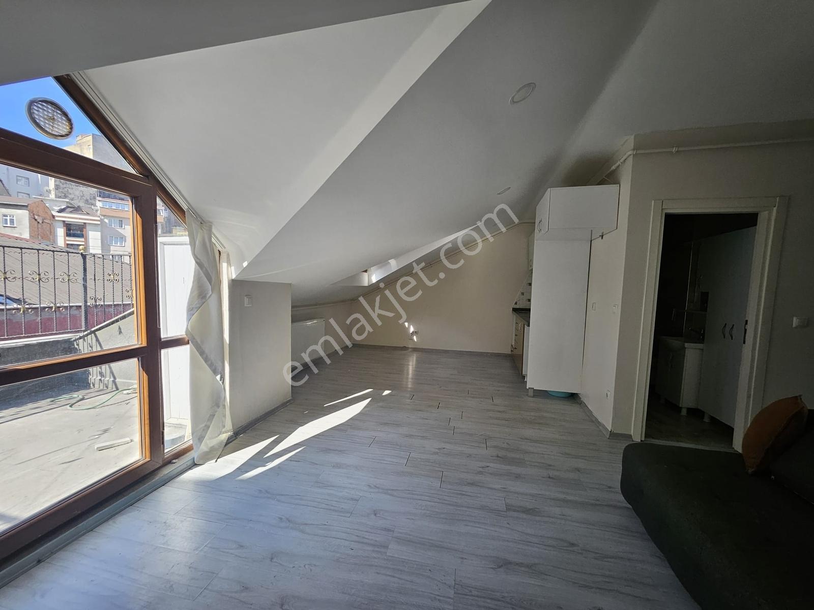 Kağıthane Şirintepe Mh. Satılık 85 M2 1+1 En Üst Kat Daire - Görsel 10