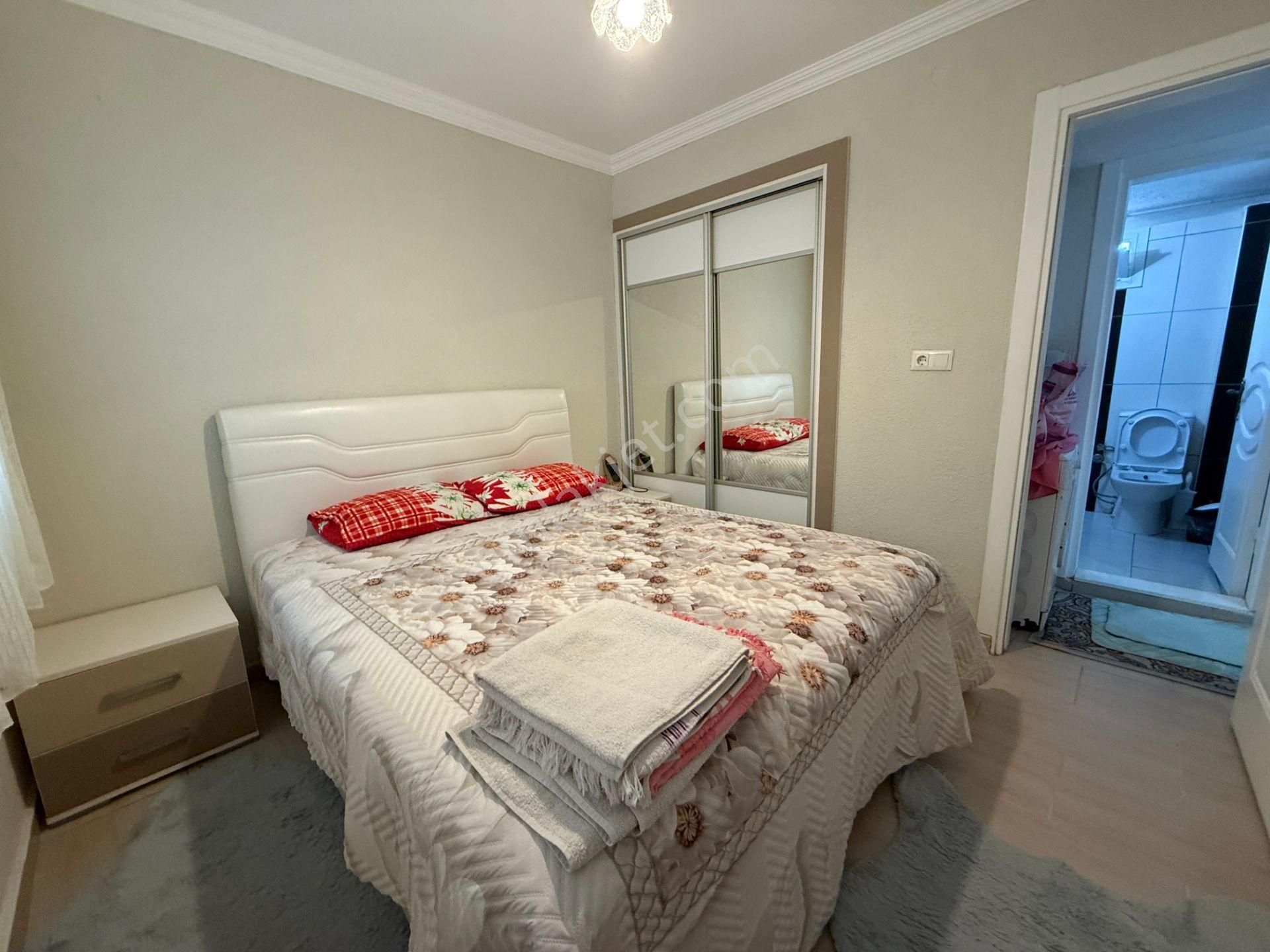 Cemal Emlak'tan Bodrum Turgutreis Merkezde Eşyalı Kiralık 2+1 Bahçe Katı Daire - Görsel 12