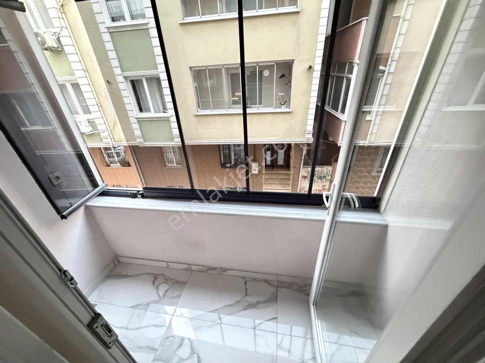 Tramvaya Komşu 3+1 130m2 1.kat 3 Yıllık Ebeveyn Banyolu Daire - Görsel 31