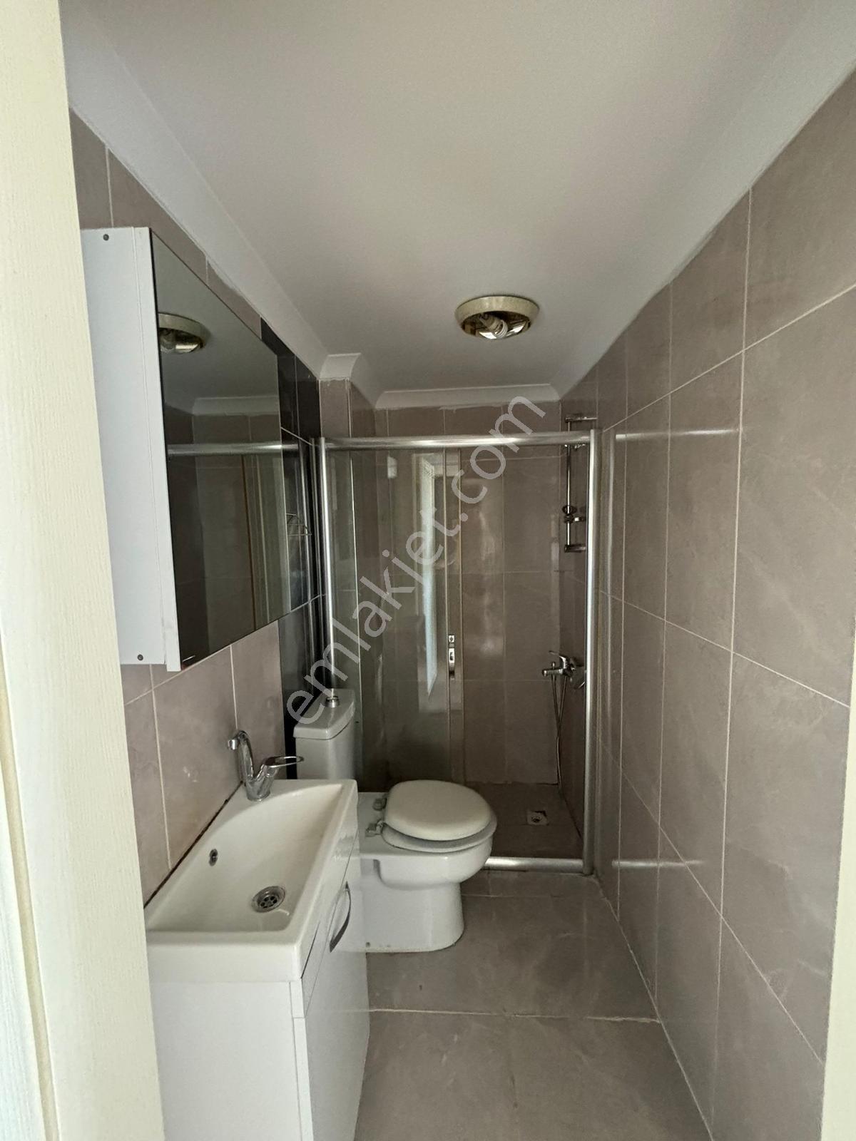 Dumlupınarda Ayrı Mutfaklı Full Eşyalı 2+1 Geniş Kiralık Daire - Görsel 16