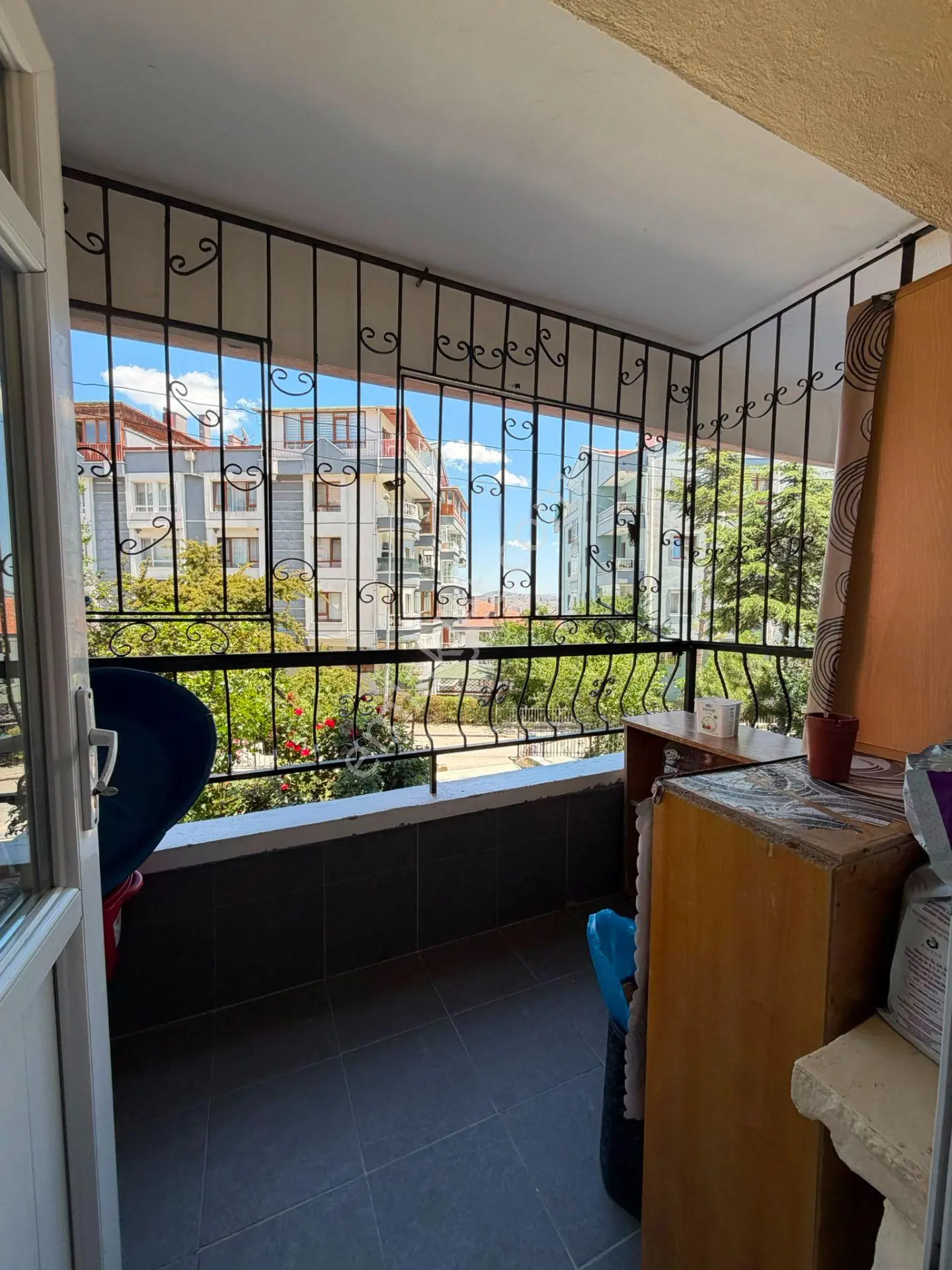 Satılık-osmangazi Mah*cadde*mareket*yanında*kat Konumunda*3+1*daire - Görsel 4