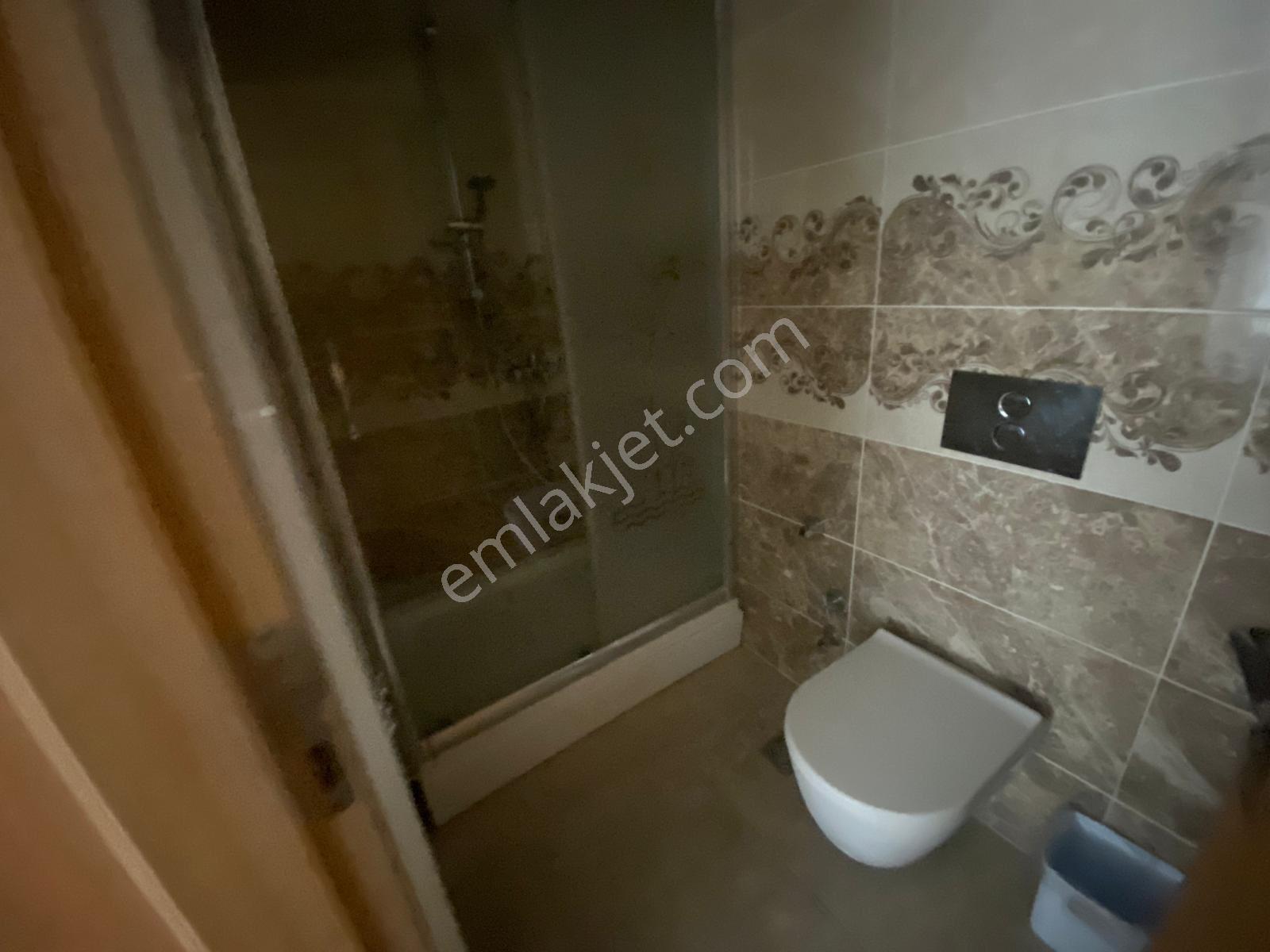 Cumhuriyet Caddesi 3+1 Yeni Bina 160m2 Otoparklı Asansörlü Kiralık Daire - Görsel 14