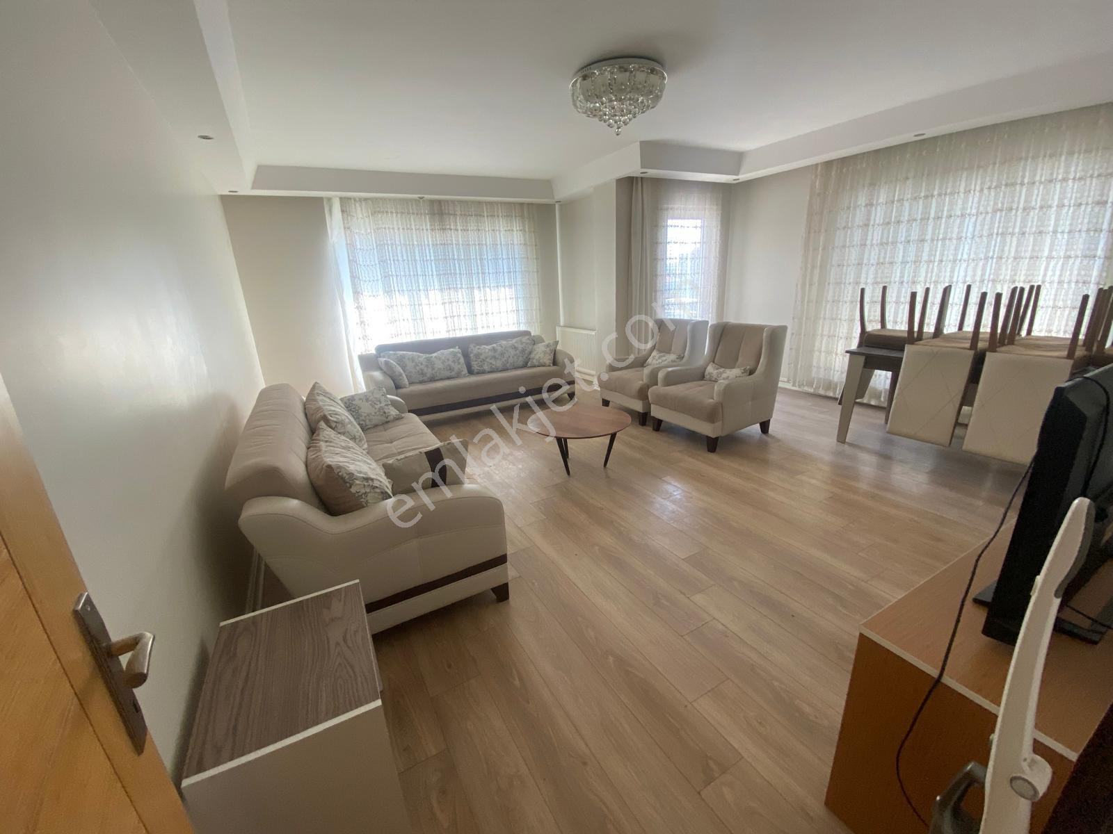 Cumhuriyet Caddesi 3+1 Yeni Bina 160m2 Otoparklı Asansörlü Kiralık Daire - Görsel 13