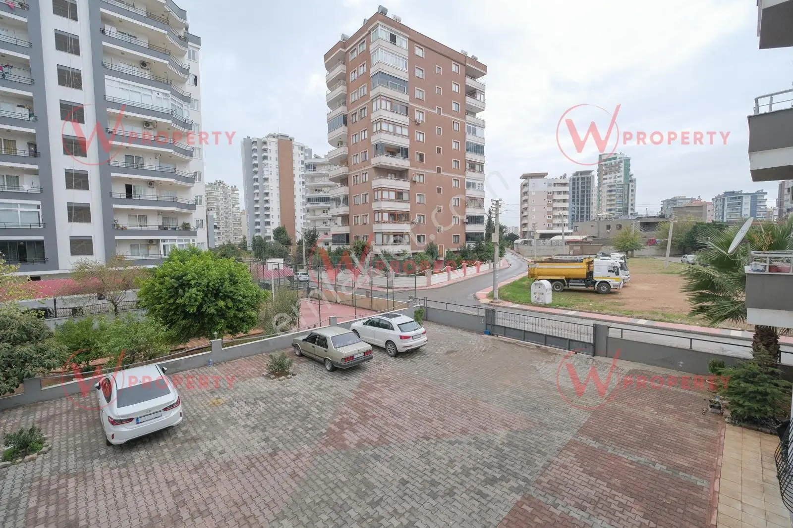 W Property Hürriyet'te İçel Koleji Yakını Doğalgazlı Satılık 3+1 - Görsel 14