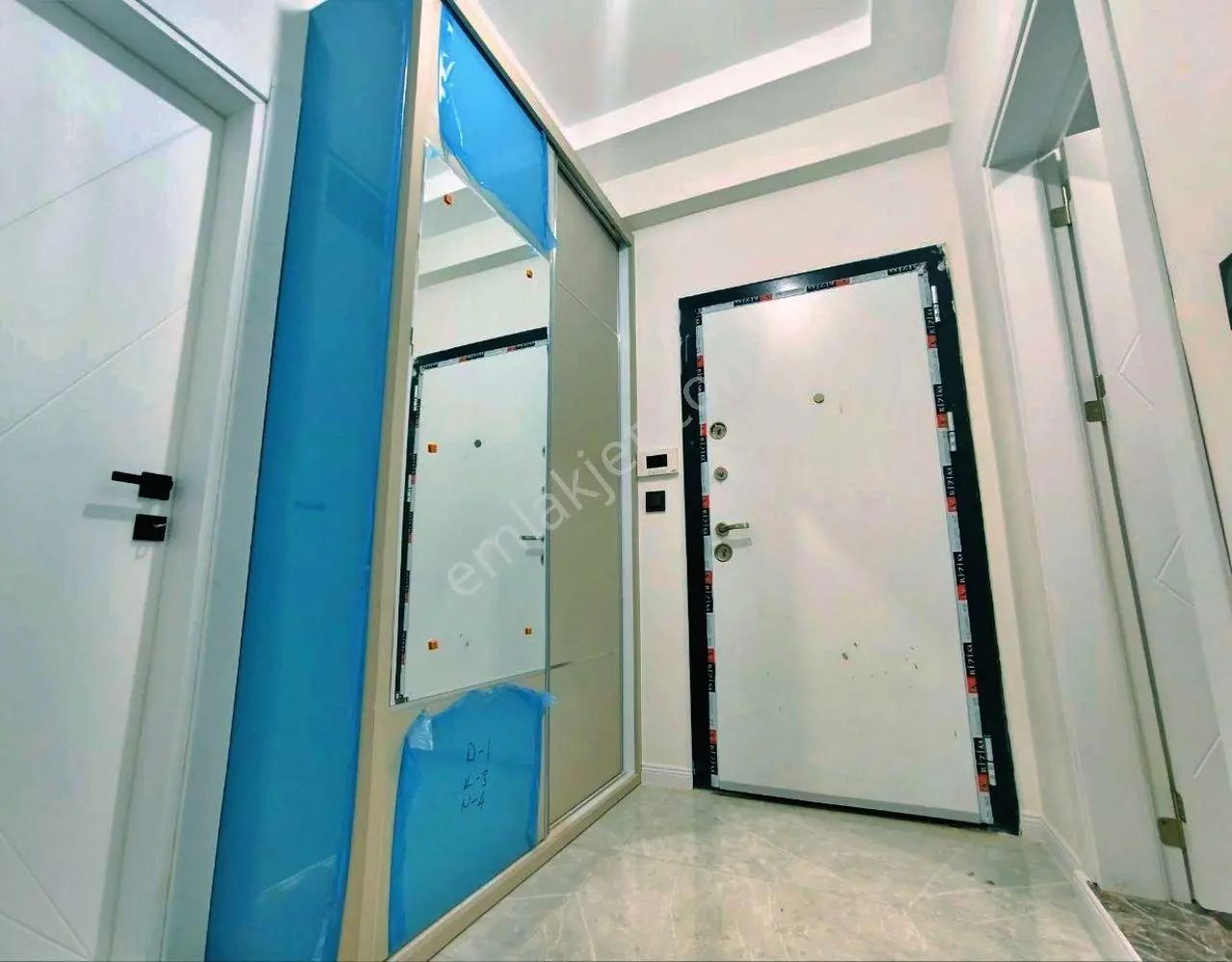 Uytundan Akçayda Havuzlu Sitede Kapalı Otoparklı Arakat 1+1daire - Görsel 5