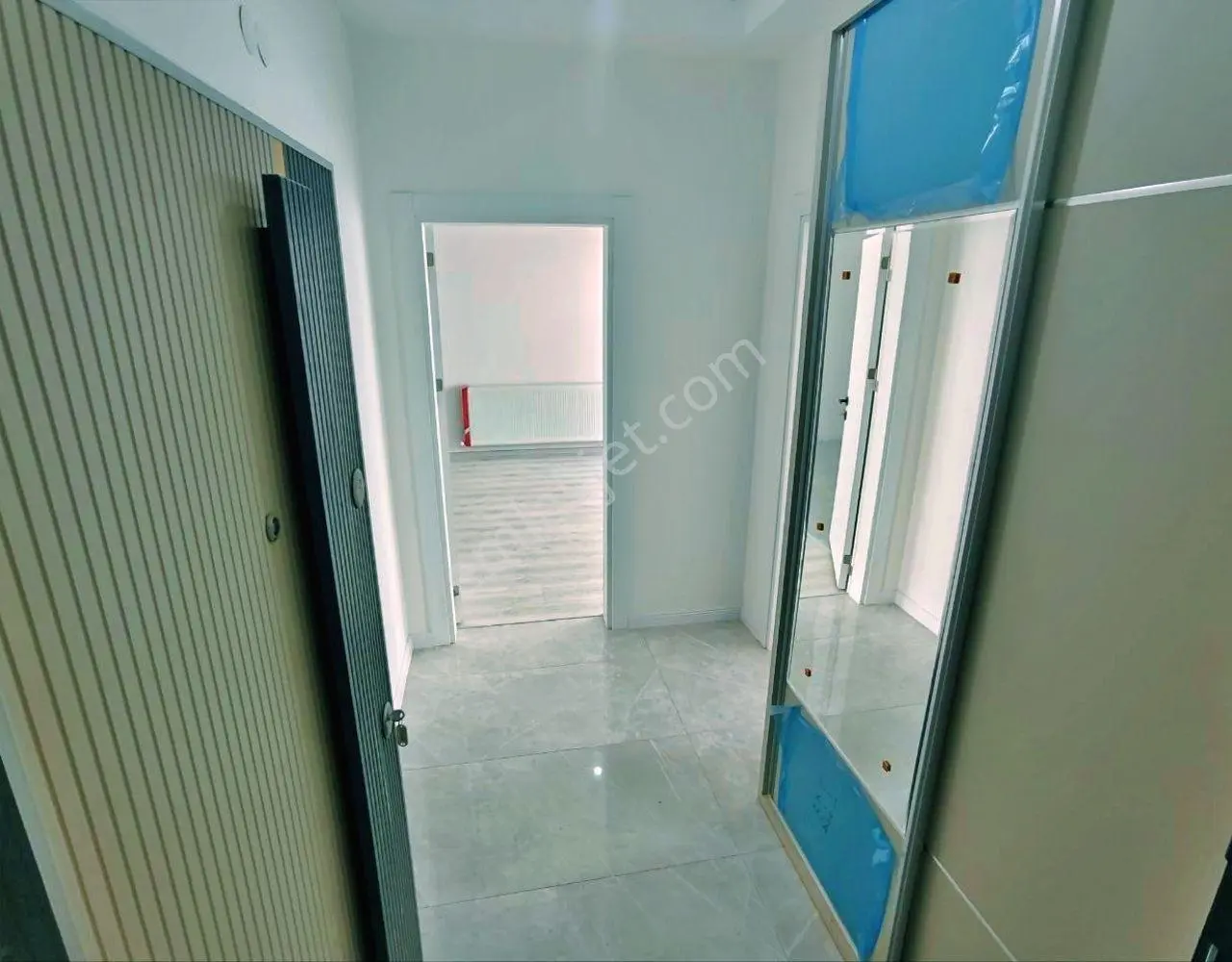 Uytundan Akçayda Havuzlu Sitede Kapalı Otoparklı Arakat 1+1daire - Görsel 15