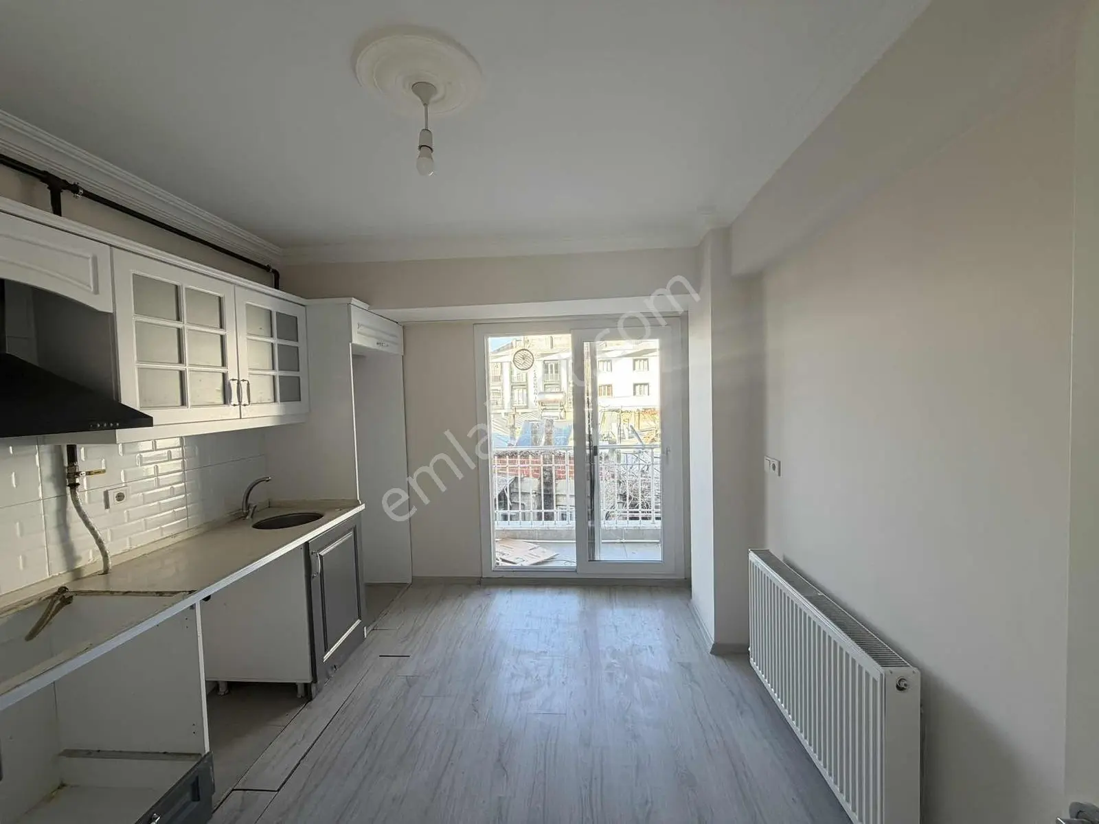 Tozan Evleri 1 Projesinde Kiralık 130 M2 Arakat 3+1 Daire - Görsel 2