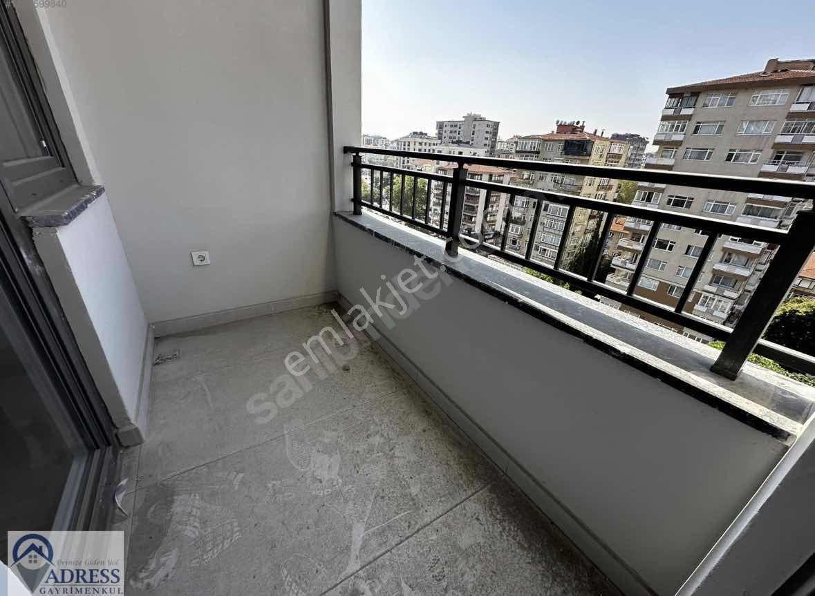 19 Mayıs Mah.şemsettin Günaltay Üzerinde Sıfır 3+1 Lüks Daire - Görsel 18