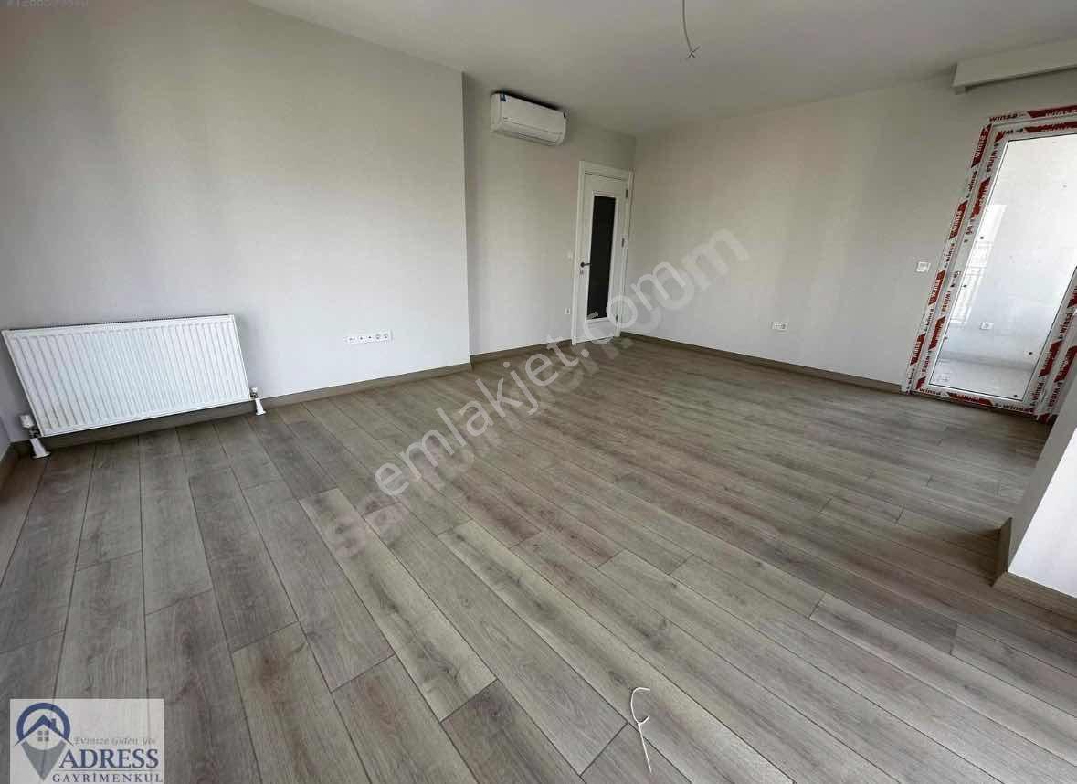 19 Mayıs Mah.şemsettin Günaltay Üzerinde Sıfır 3+1 Lüks Daire - Görsel 3
