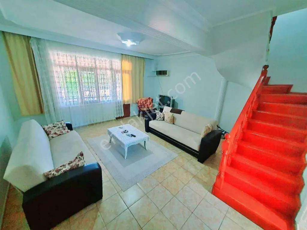 Uytundan Akçayda Nezih Site İçinde Geniş Bahçeli Eşyalı 3+1villa - Görsel 5