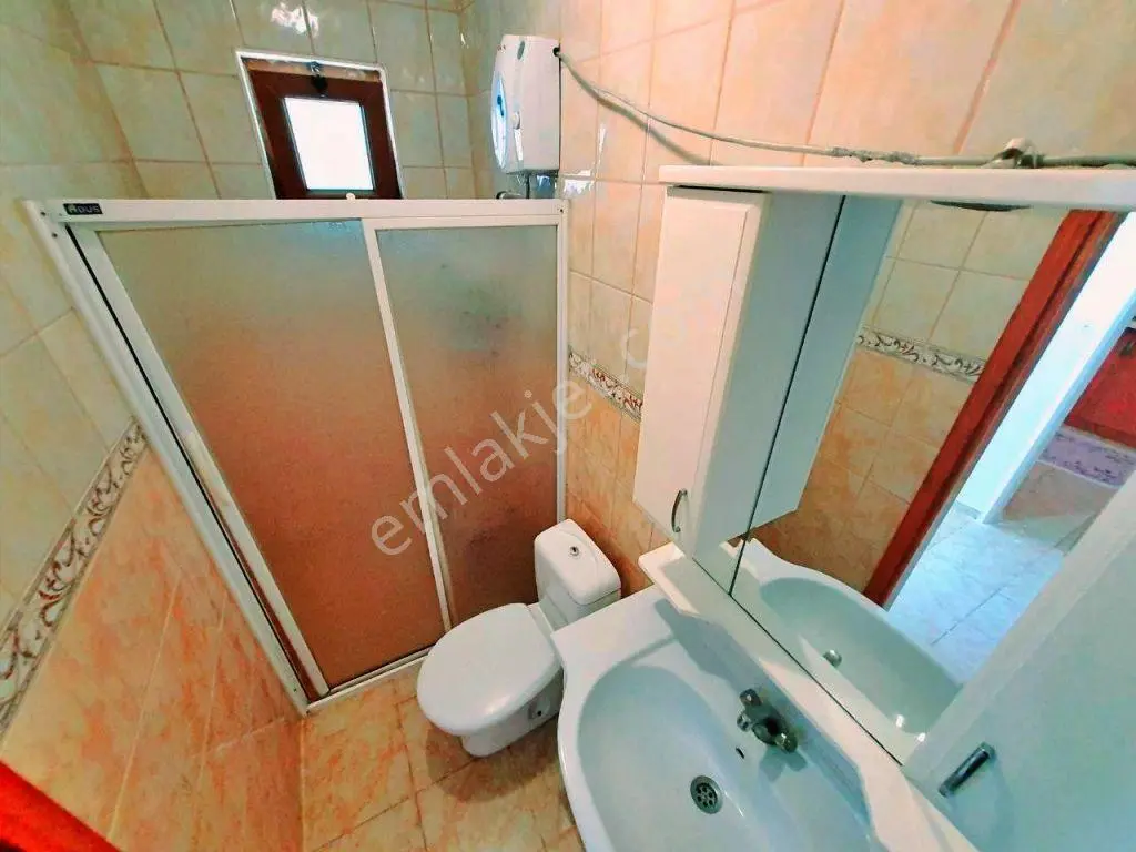 Uytundan Akçayda Nezih Site İçinde Geniş Bahçeli Eşyalı 3+1villa - Görsel 8