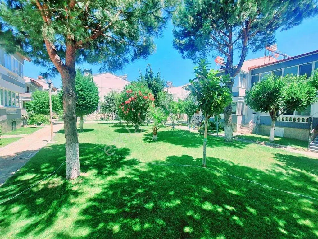 Uytundan Akçayda Nezih Site İçinde Geniş Bahçeli Eşyalı 3+1villa - Görsel 15