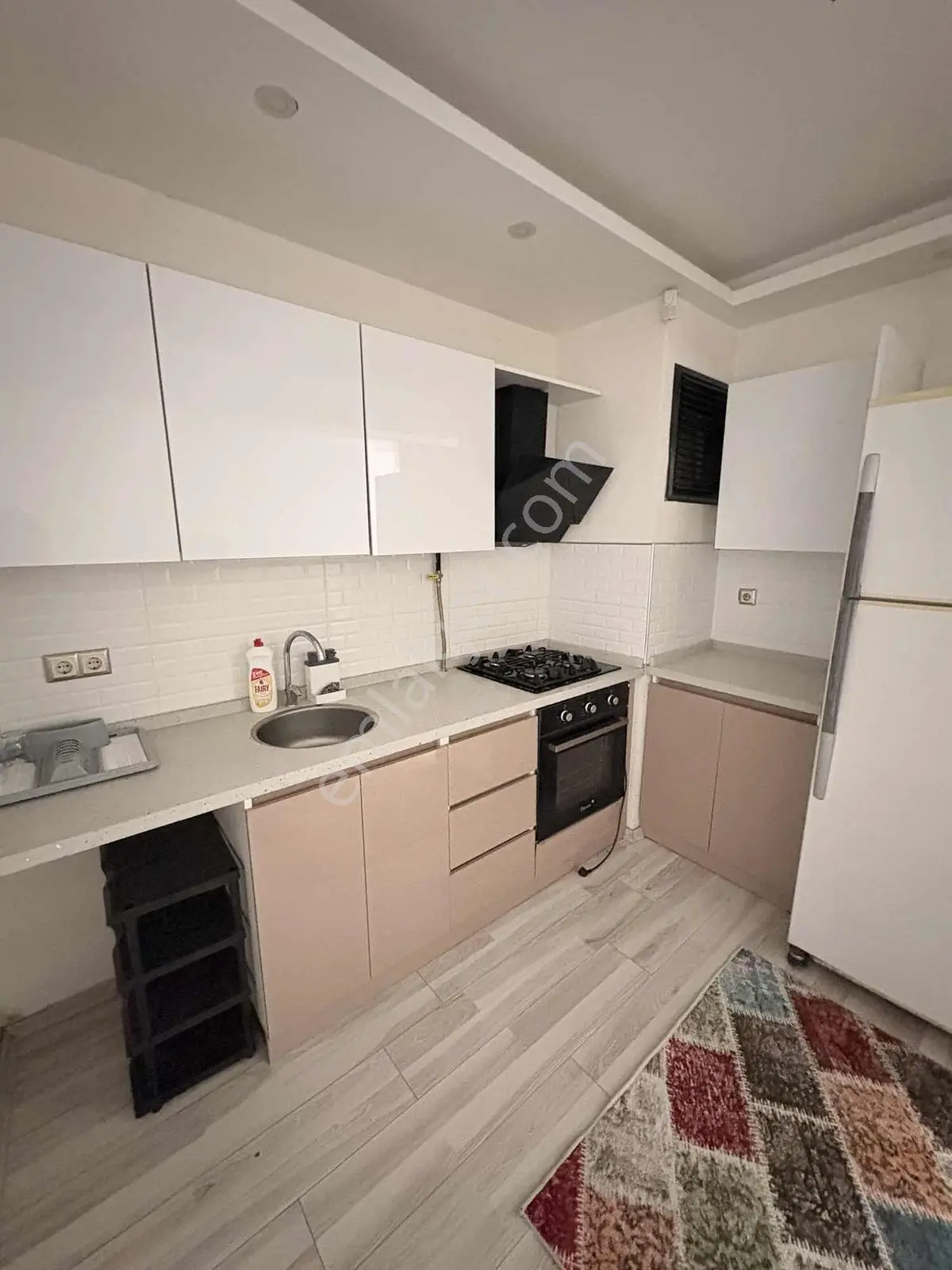 Doğa Dostu'ndan Bornova Kardelen Evl. 1+1 Eşyalı - Görsel 4