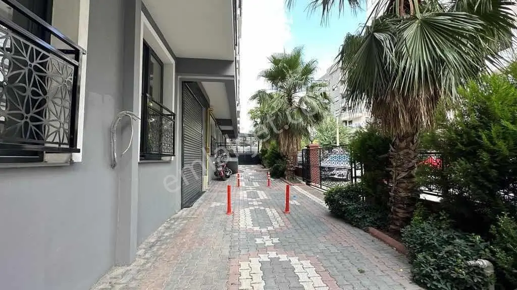 Doğa Dostu'ndan Bornova Kardelen Evl. 1+1 Eşyalı - Görsel 9