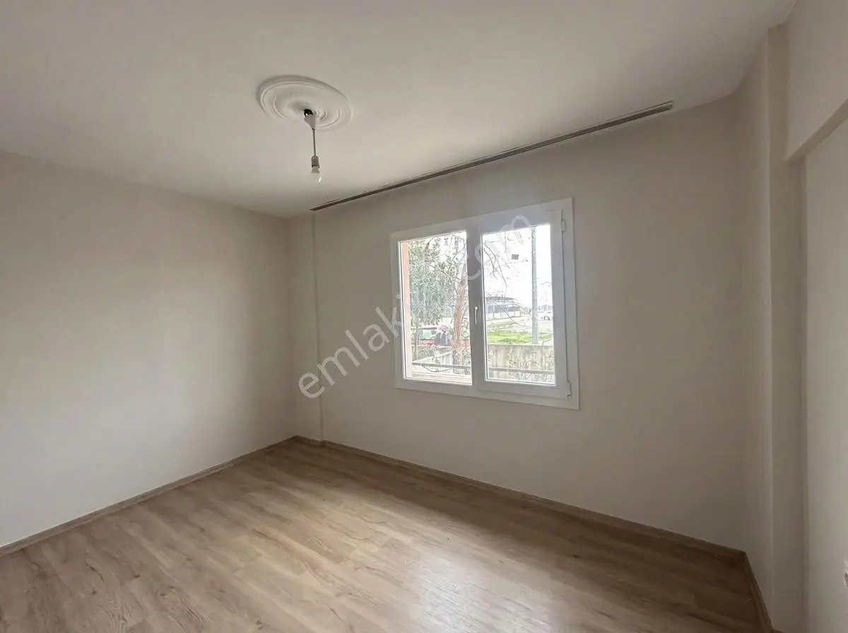 Kemalpaşa Sekiz Eylül De Kiralık 3+1 Doğalgazlı Daire - Görsel 3