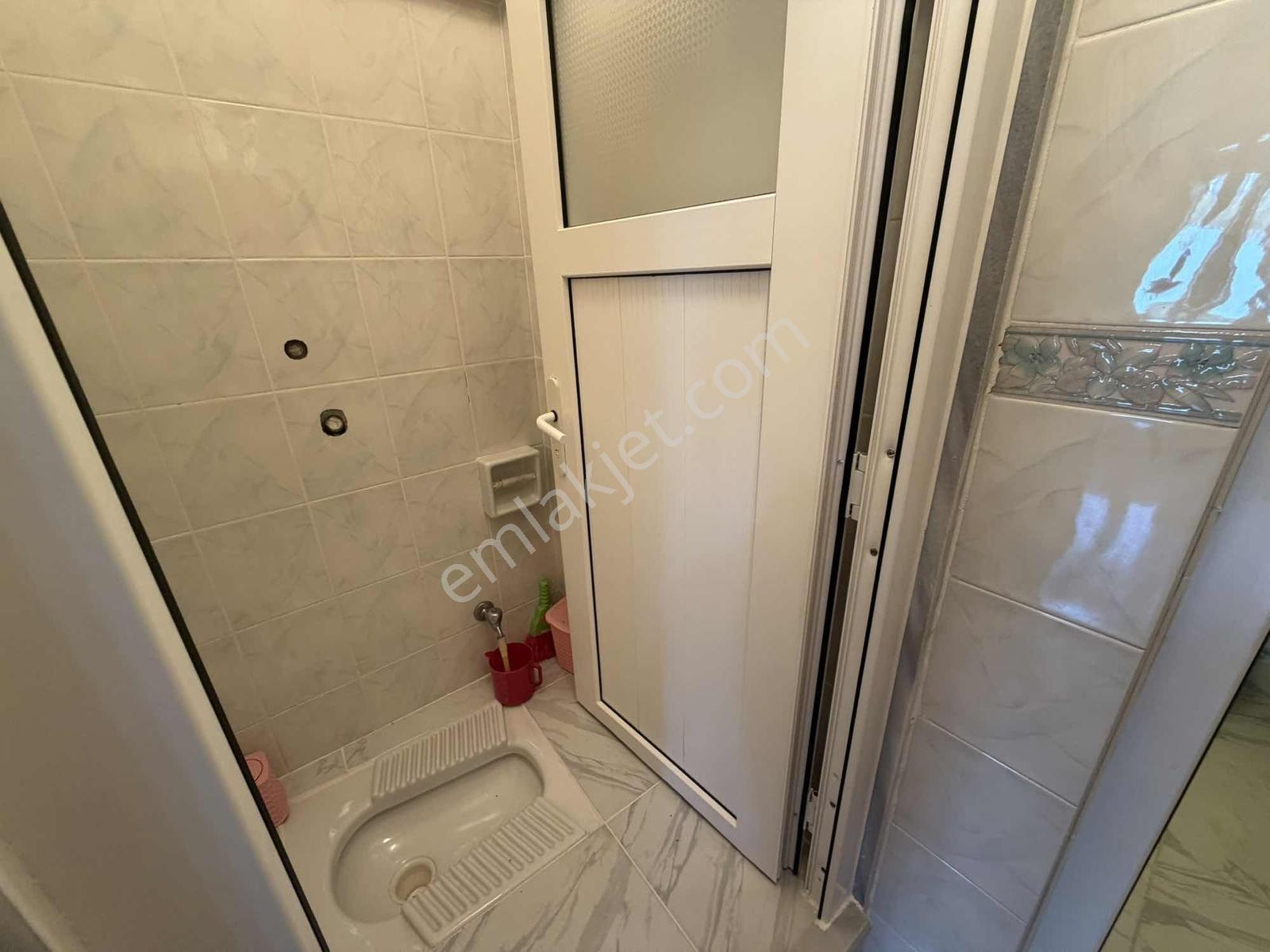 Bağlaraltı Mahallesin Kiralık 2+1 Daire - Görsel 7
