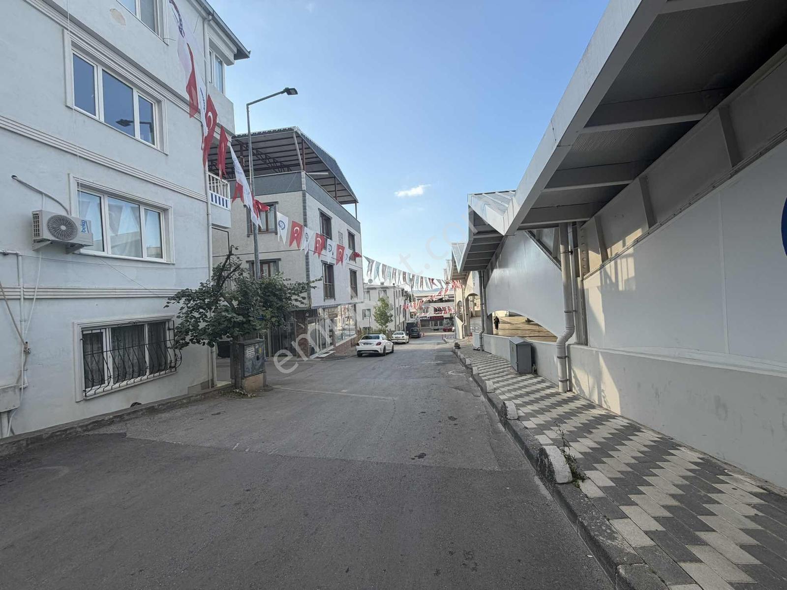 Bağlaraltı Mahallesin Kiralık 2+1 Daire - Görsel 18
