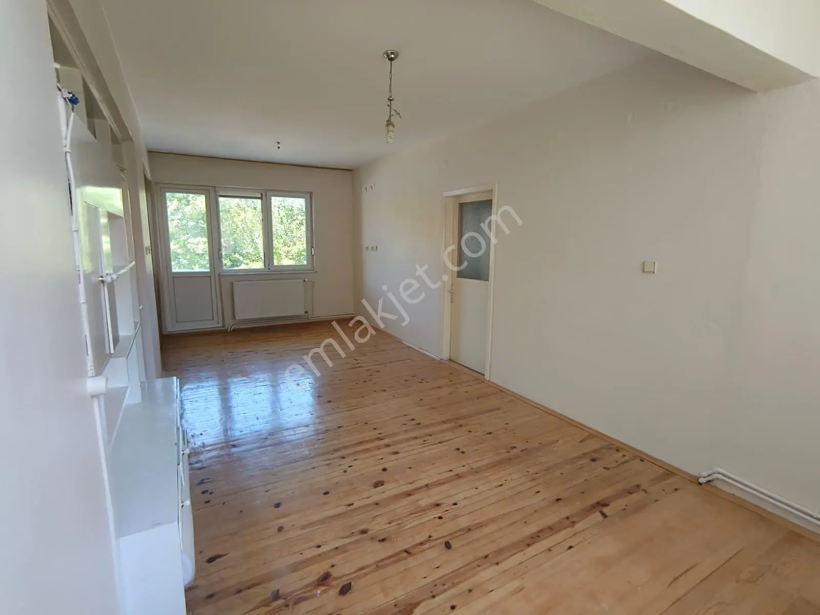 Çamlık'ta Önü Kapanmaz Manzaralı, Ferah 3+1 Kiralık Daire!!!!! - Görsel 3