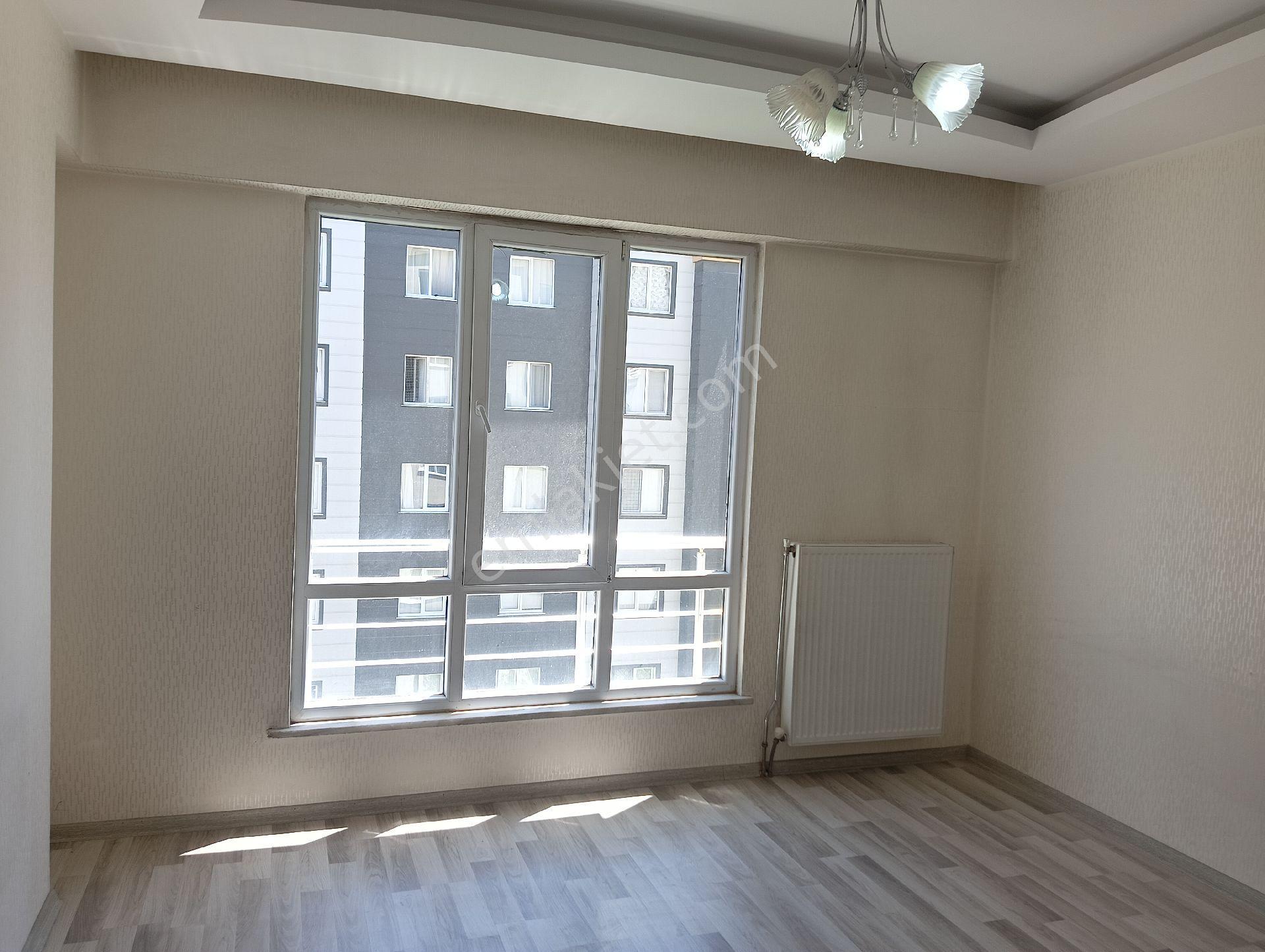 Akyol Gayrimenkul Den Kiralık Daire Fıstıklık Mahlesinde 3+1 - Görsel 14