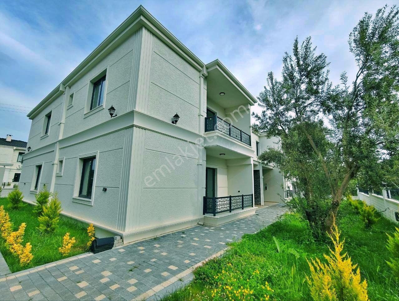 Uytundan Gürede Doğa Manzaralı Yerden Isıtmalı Bahçeli 2+1 Daire