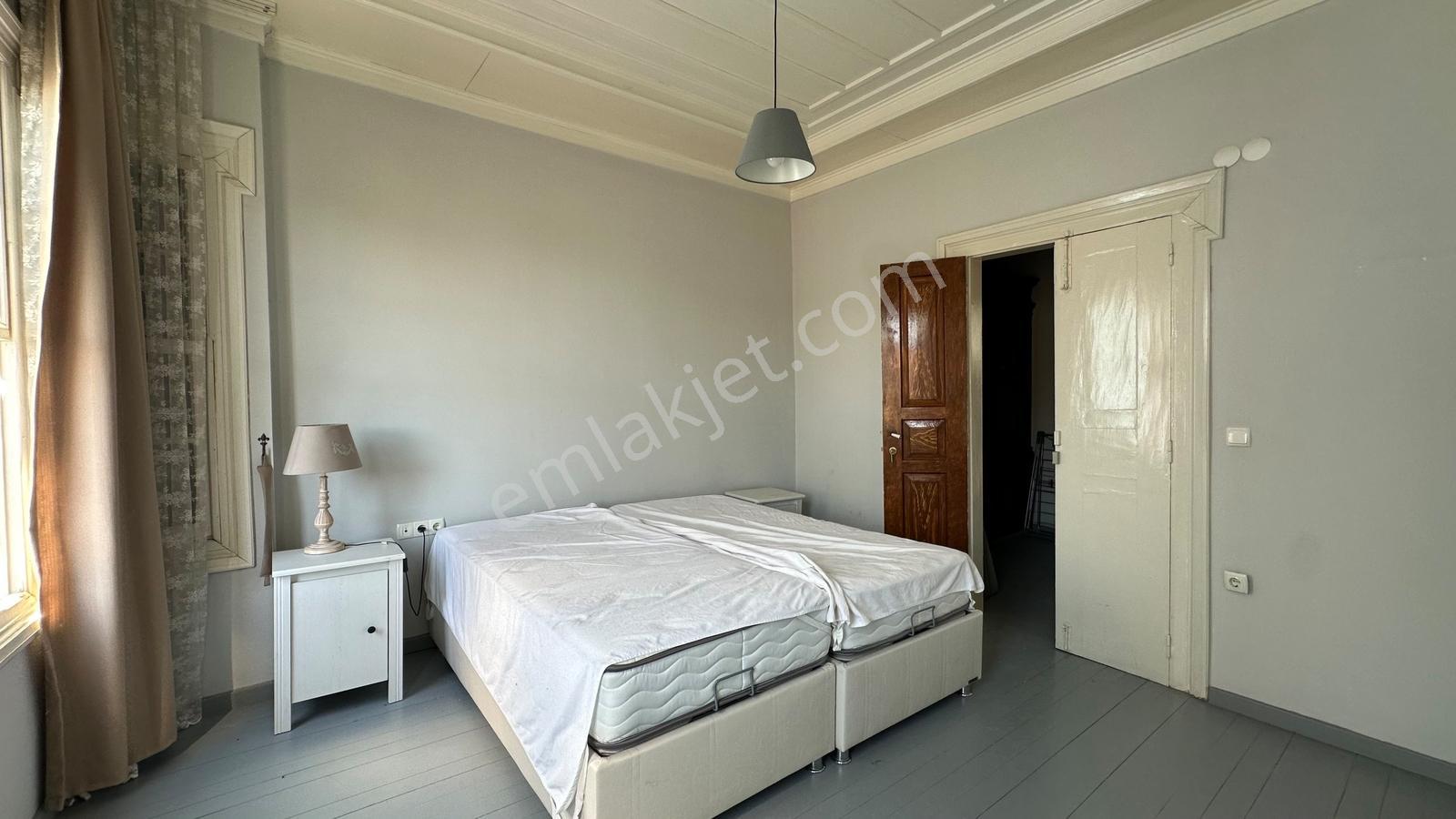Ayvalık Merkezde Masrafsız Satılık Tarihi Rum Evi - Görsel 26