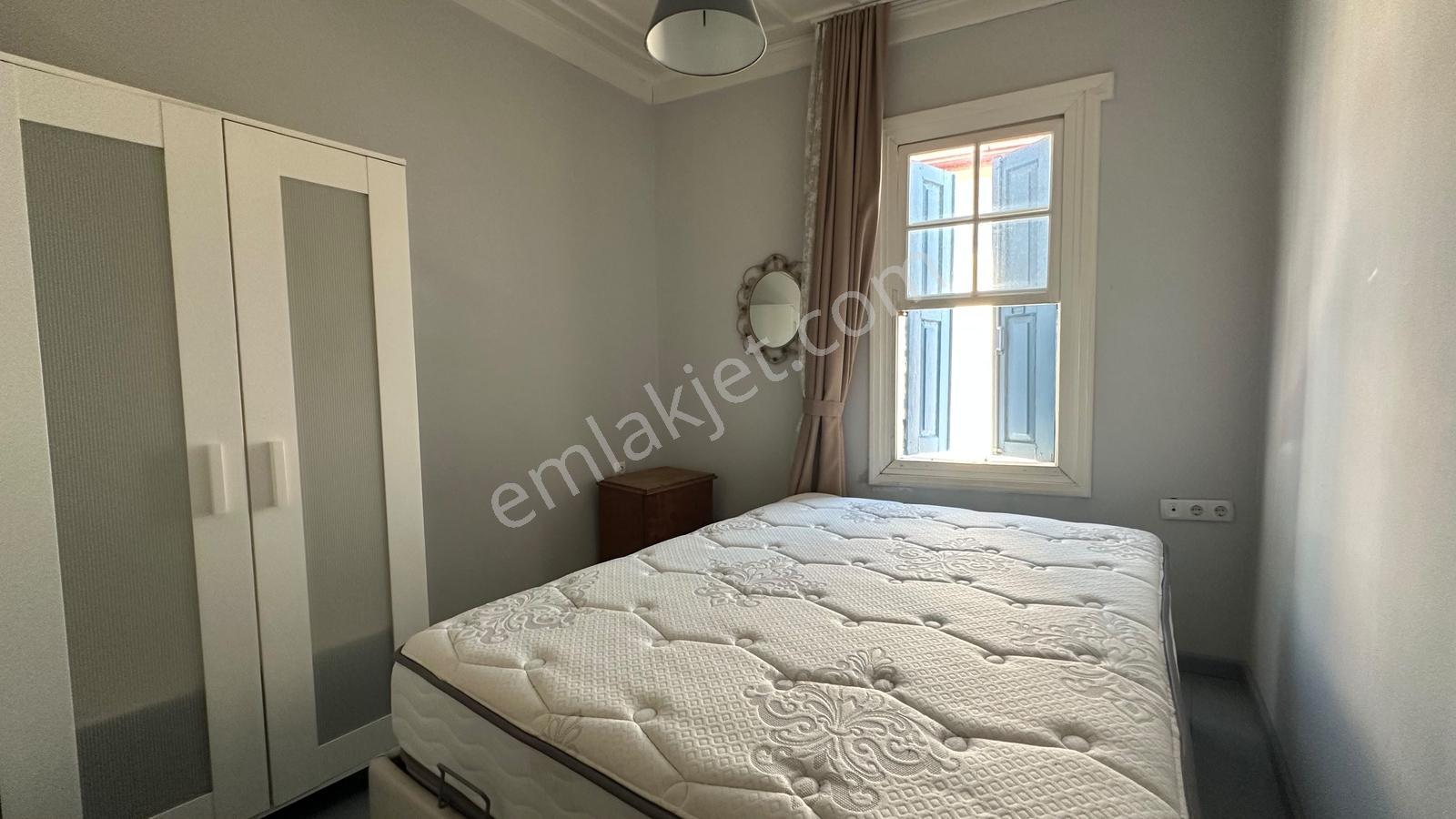 Ayvalık Merkezde Masrafsız Satılık Tarihi Rum Evi - Görsel 9