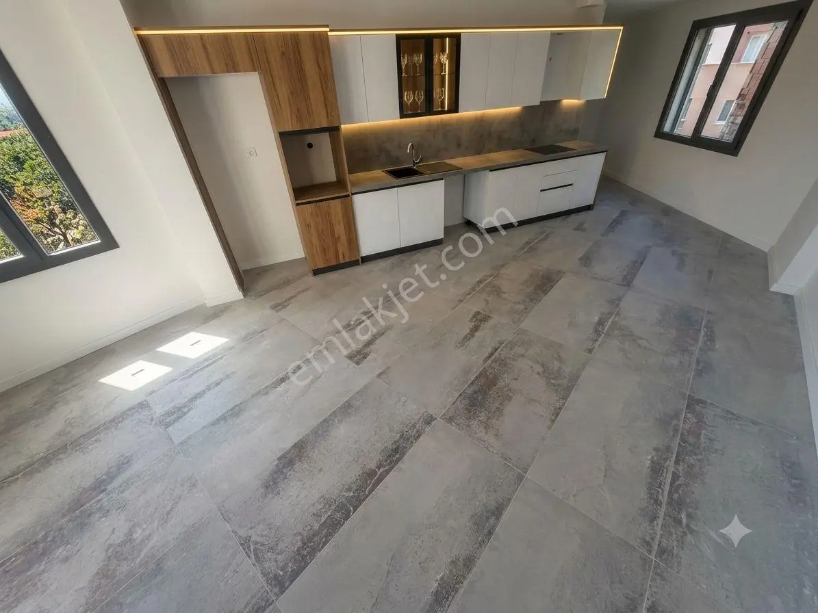 Aktiften Çamlıbelde Satılık Doğa Manzaralı Yerden Isıtmalı Lüx 2+1daire - Görsel 5