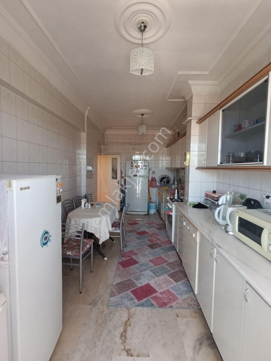 Osman Zeki Yücesan Okulu'nun Karşısında 180 M2 3+1 Satılık Daire - Görsel 32