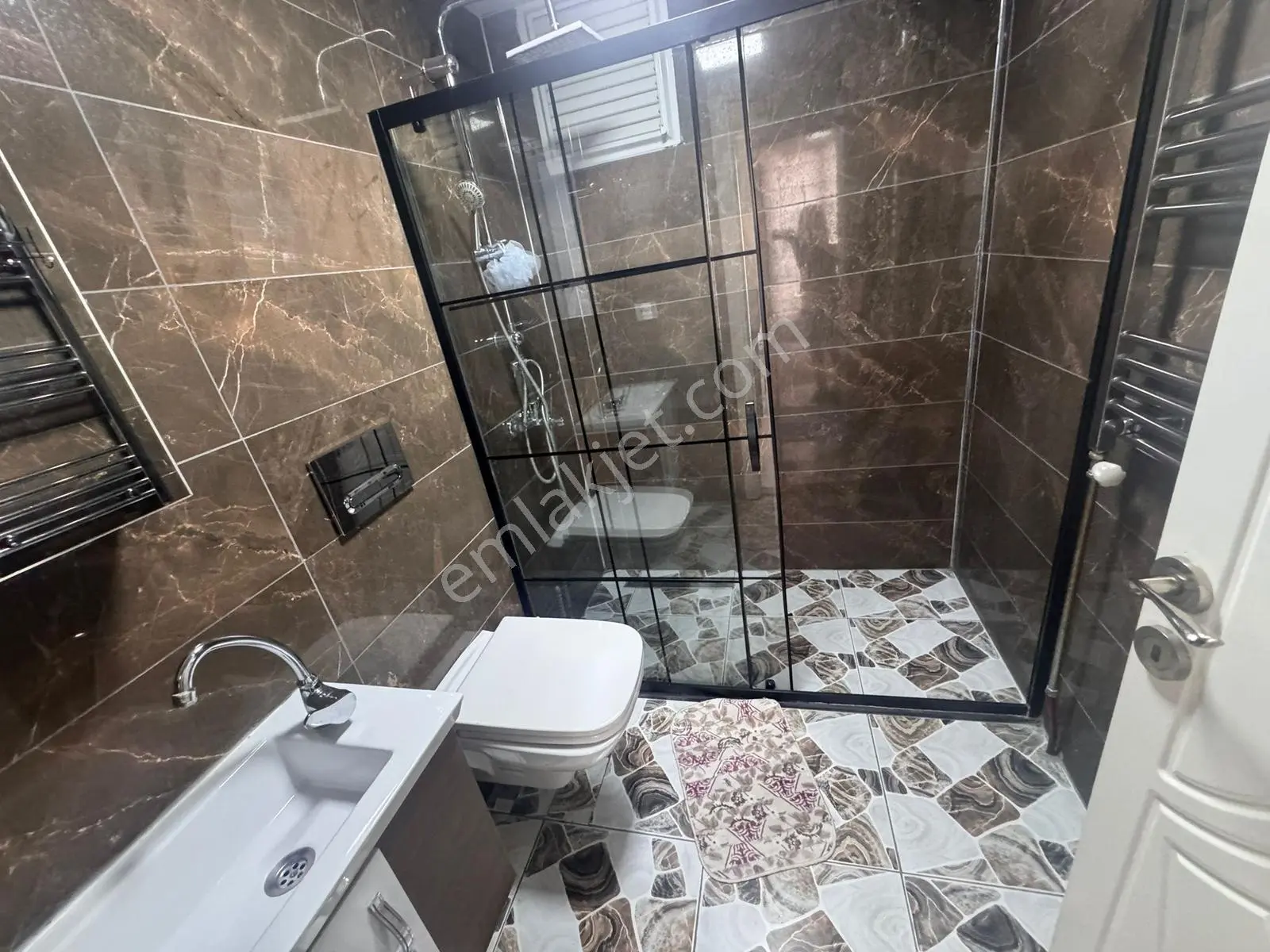 Valilik İnşaatına Yakın 1+1 Full Eşyalı Mobilyalı Kiralık Daire - Görsel 12