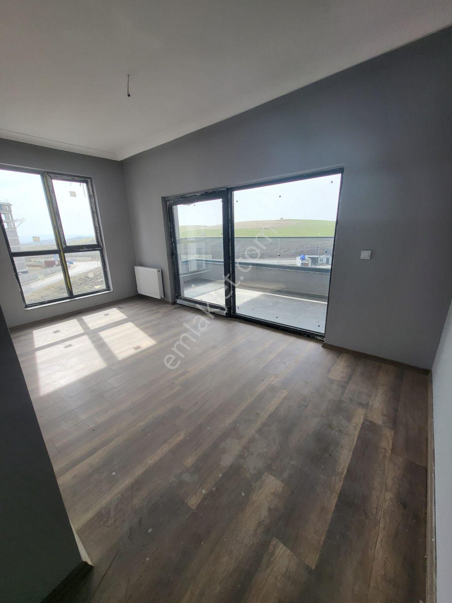 Yapracık Aşağıyurtçu Mah. ║oturuma Hazır Lux 2+1 ║kiralık Daire║boş - Görsel 6