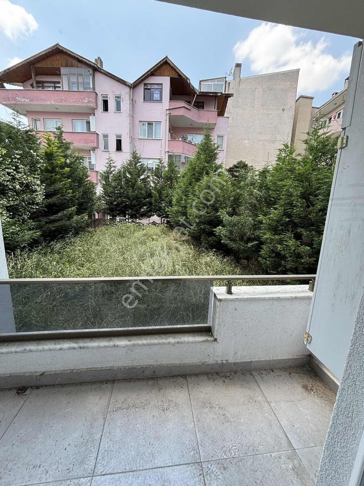 Remax Hür Müge Ergün Aydaştan 1+1 Eşyalı Kiralık Daire - Görsel 9