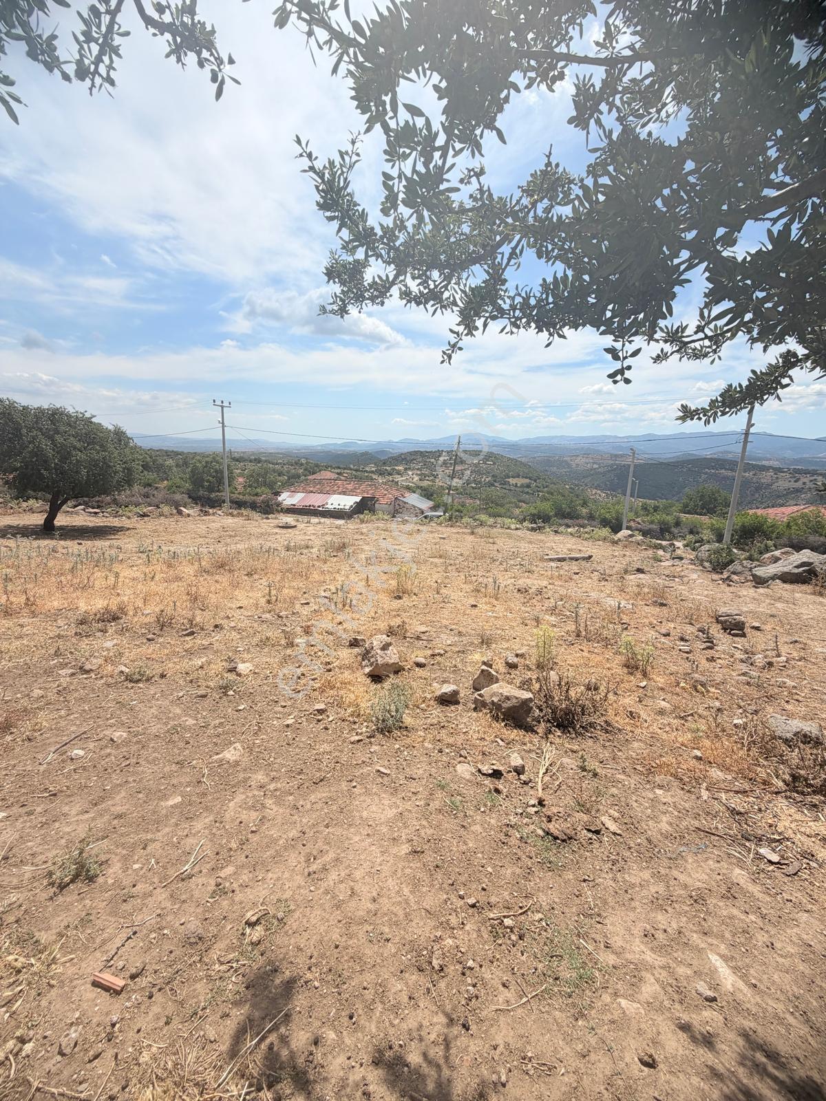 Durmuşlar 'da Köy Merkezinde 854 M2 İmarlı Arsa - Görsel 2