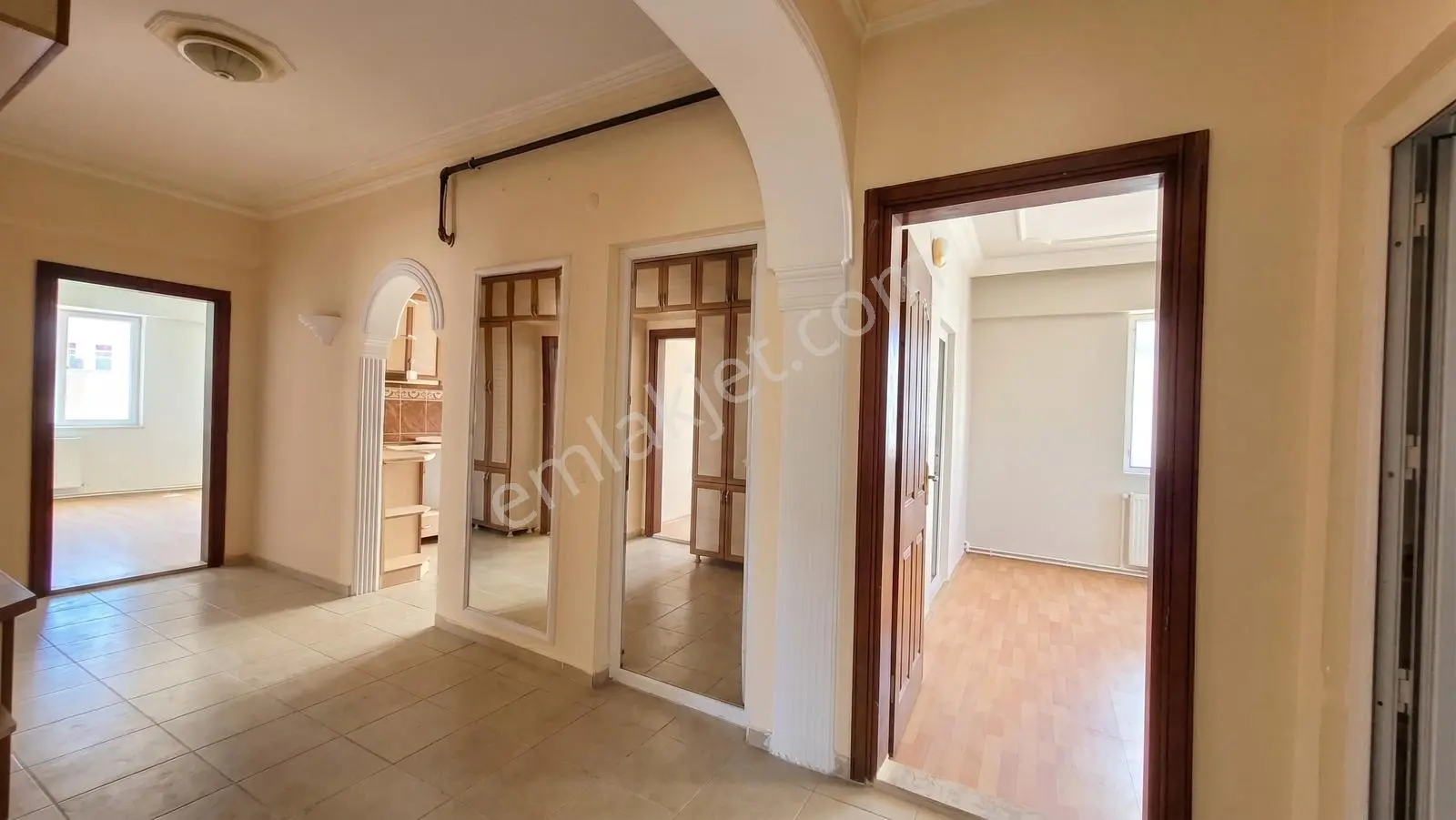 Poyraz'dan Yeniköy'de 175m2 2.kat 3+1 Kiralık Daire - Görsel 2