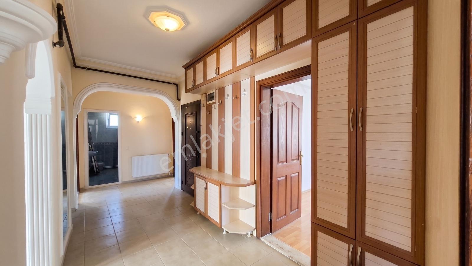 Poyraz'dan Yeniköy'de 175m2 2.kat 3+1 Kiralık Daire - Görsel 17