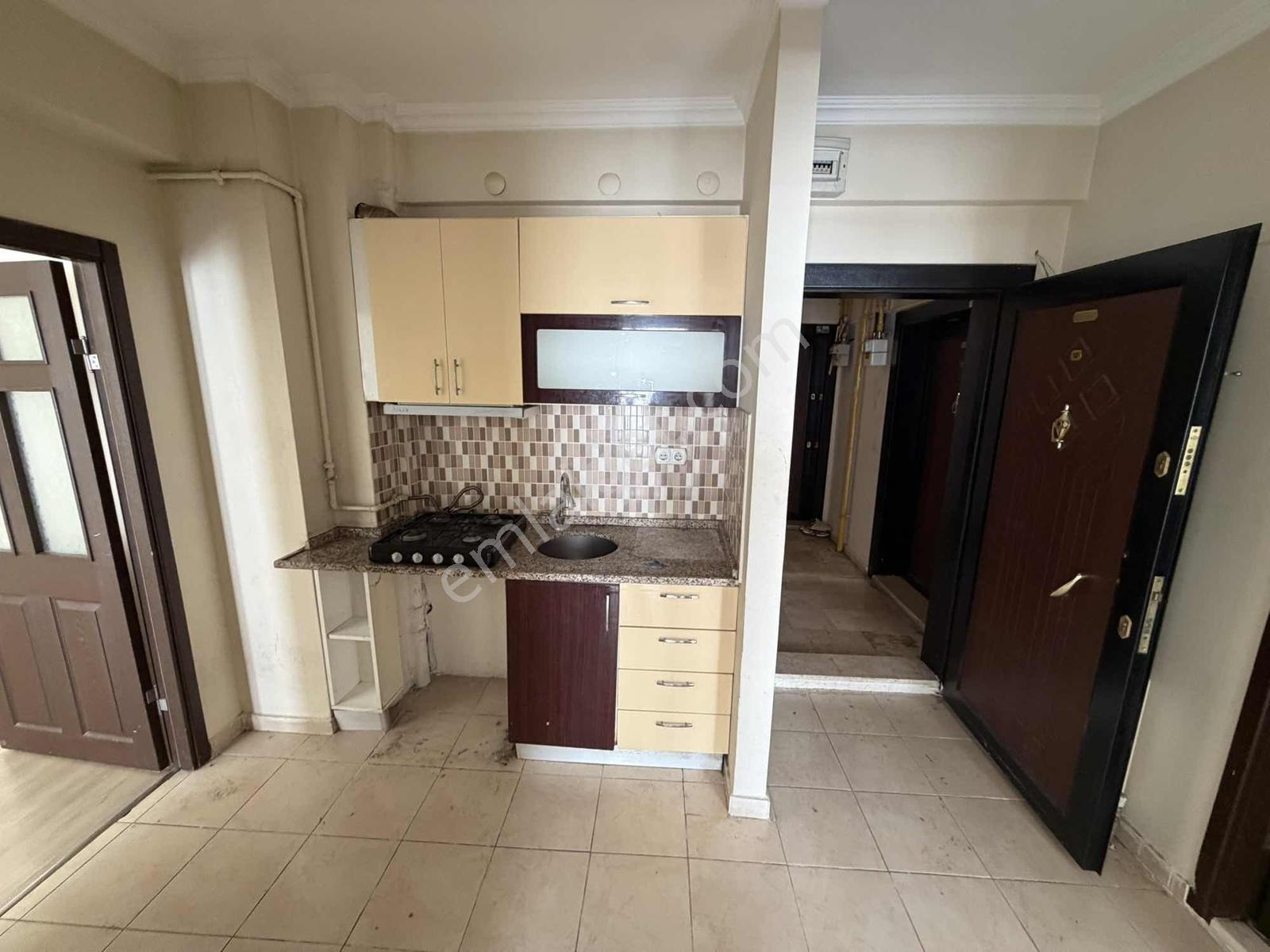 Akademi'den Espark Yakını Ara Kat Ön Cephe Kiralık 2+1 - Görsel 13