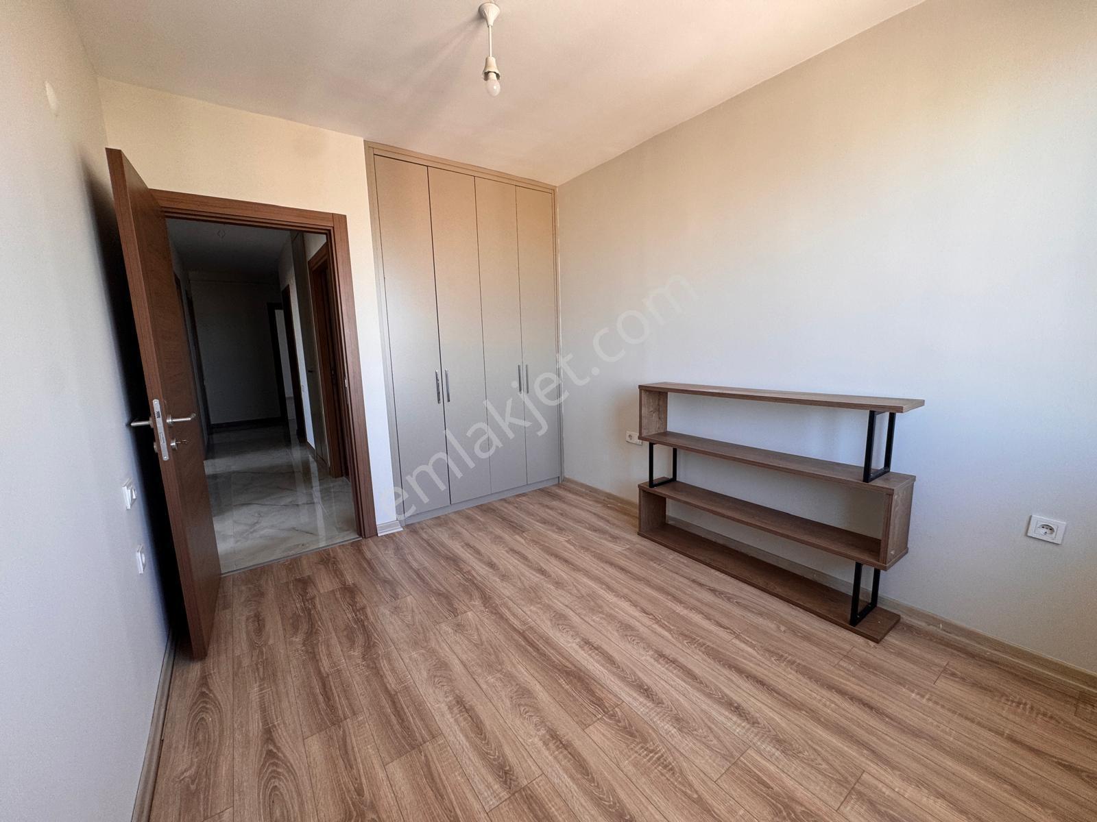 Anka Real Estate/sancaktepe Envarev Cadde Sitesinde Satılık 4+1 - Görsel 18