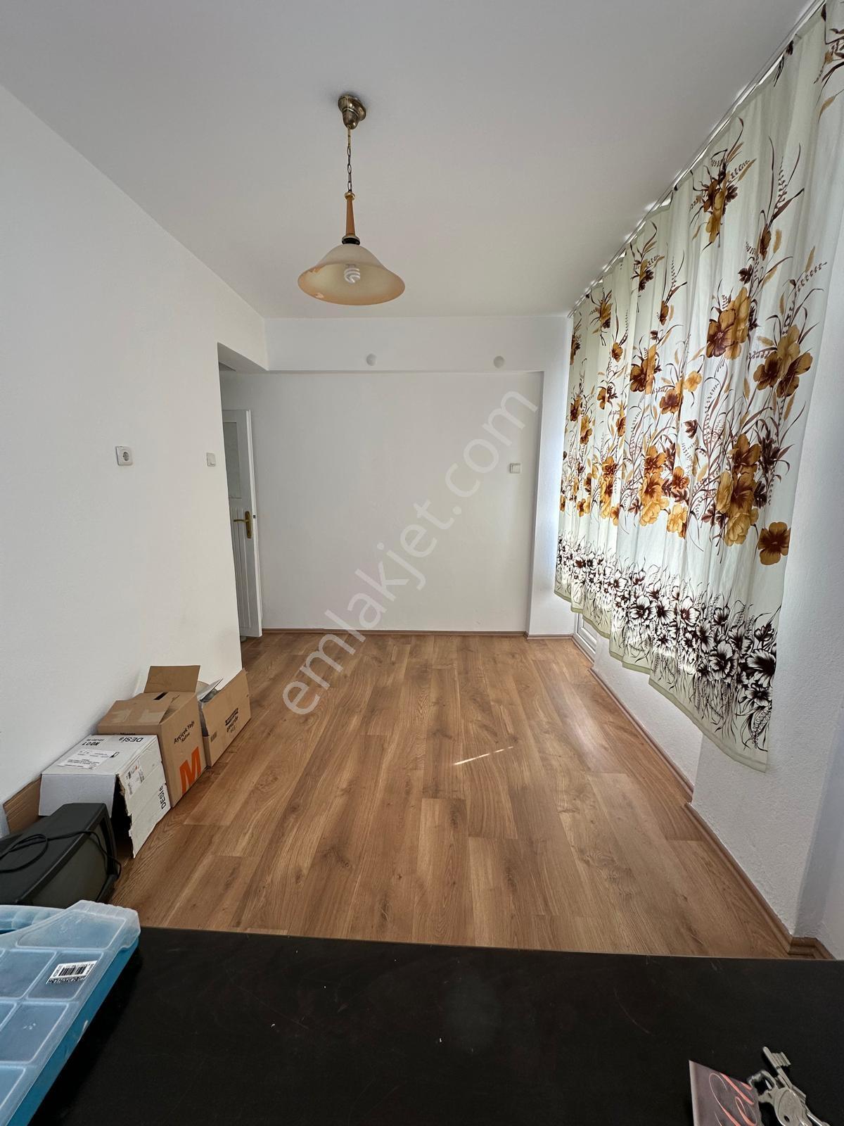 Poyraz'dan Şafak Mah.de 3+1 120m² 4.kat Eşyalı Satılık Daire - Görsel 8