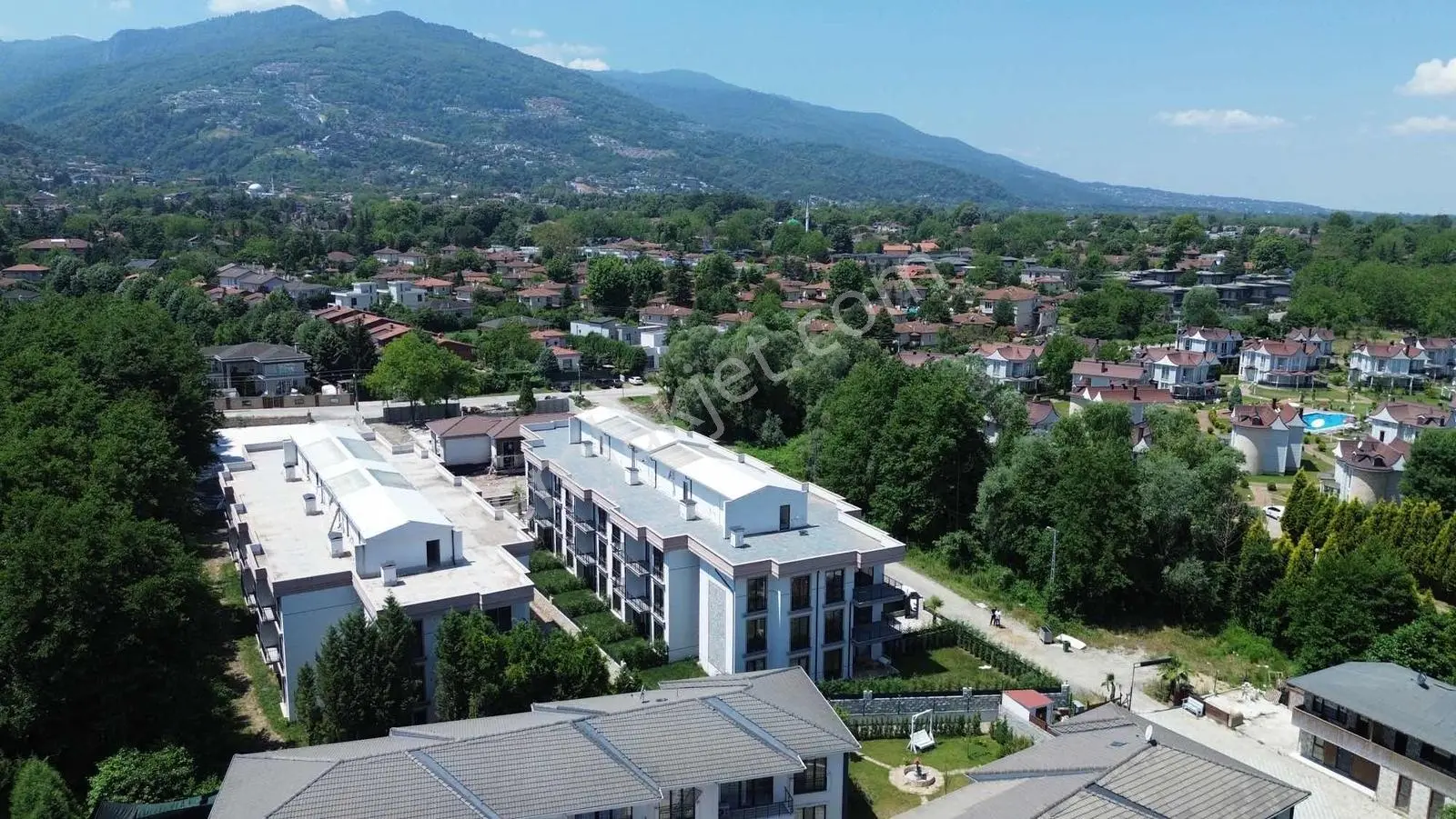 Sapanca Kırkpınar'da Mustakil Bahçeli Eşyalı 1+1 Rezidans - Görsel 2