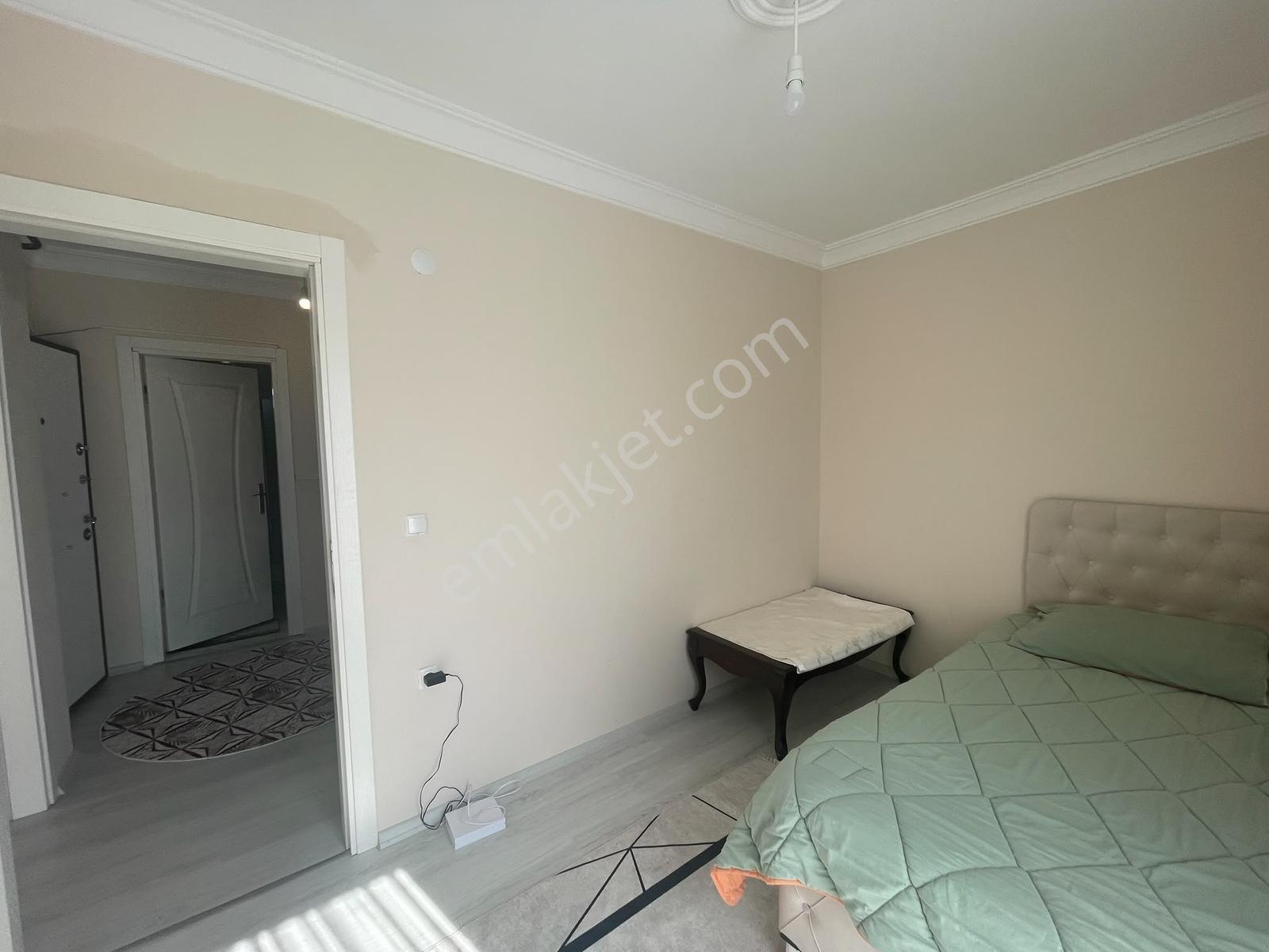 Barbaros Mahallesinde Eşyalı Kiralık Daire 2+1 - Görsel 14