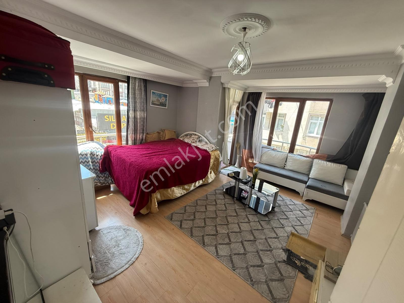 Home'dan İsmetpaşa Mah'de Satılık 2+1 105m 1-kat Köşe Başı Daire - Görsel 2