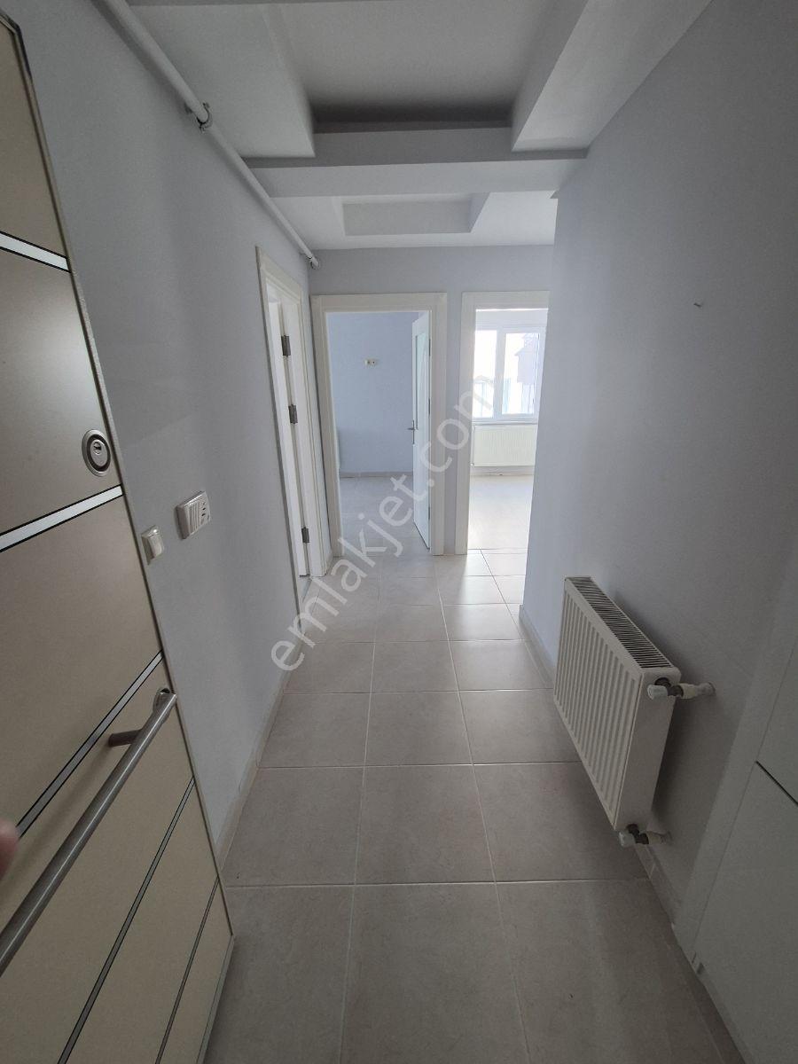 Atakent Atasam Bölgesi Cağaloğlunda Kiralık 3+1 - Görsel 9