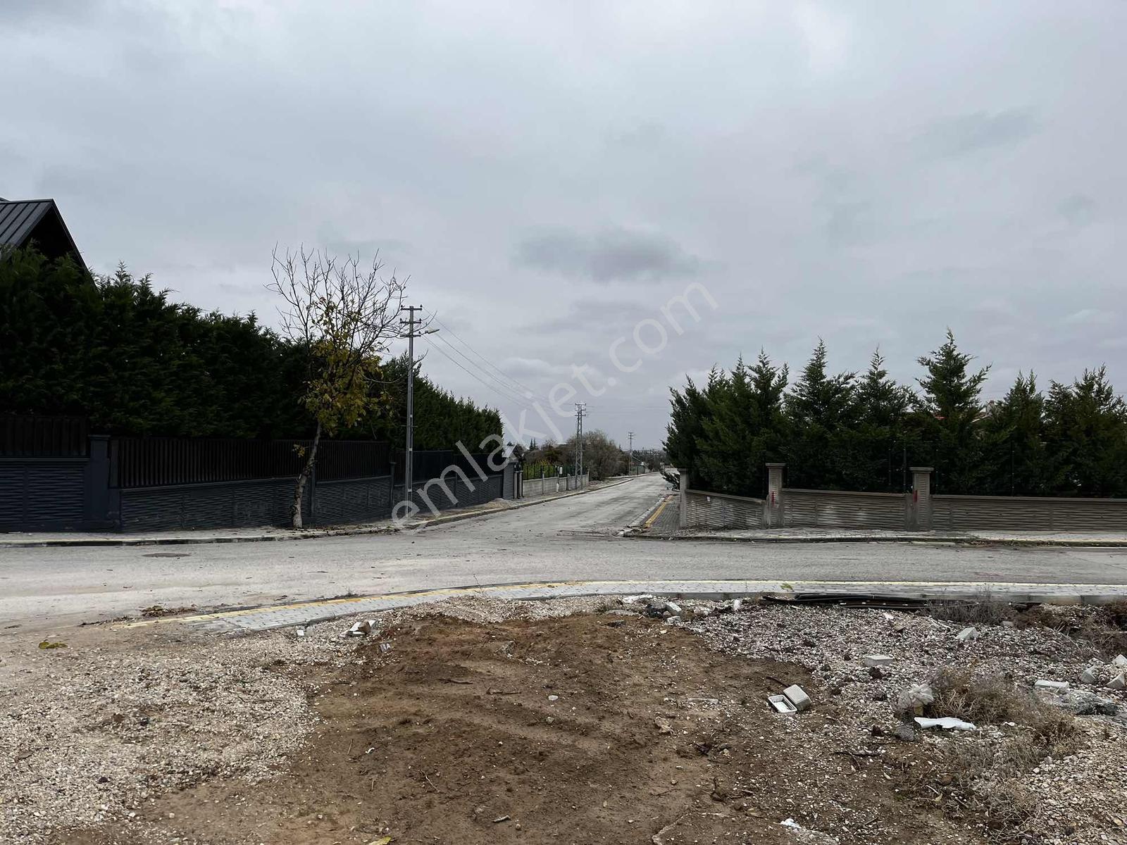 Beybes'de Anayola Yakın 2 Kat İmarlı 1039m2 Satılık Arsa - Görsel 2