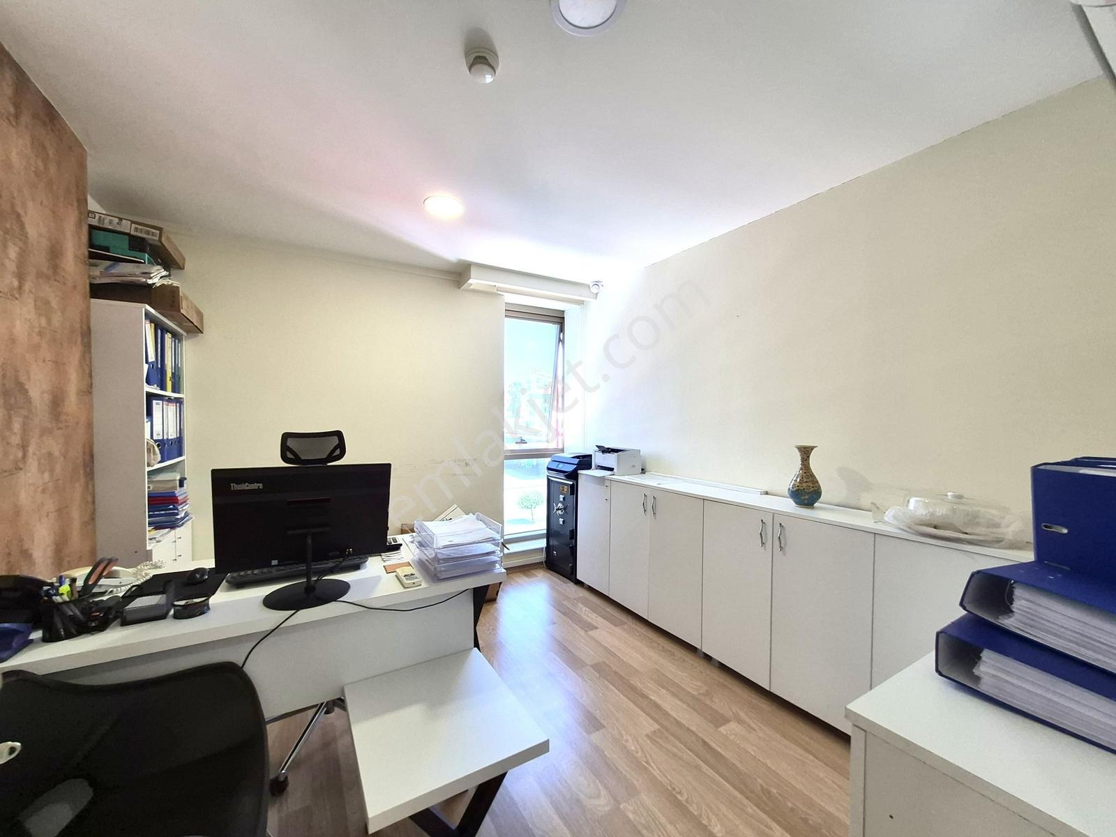 Barınaklar'da Caddede Tabela Değeri Yüksek Kiralık 3+1 Ofis - Görsel 9
