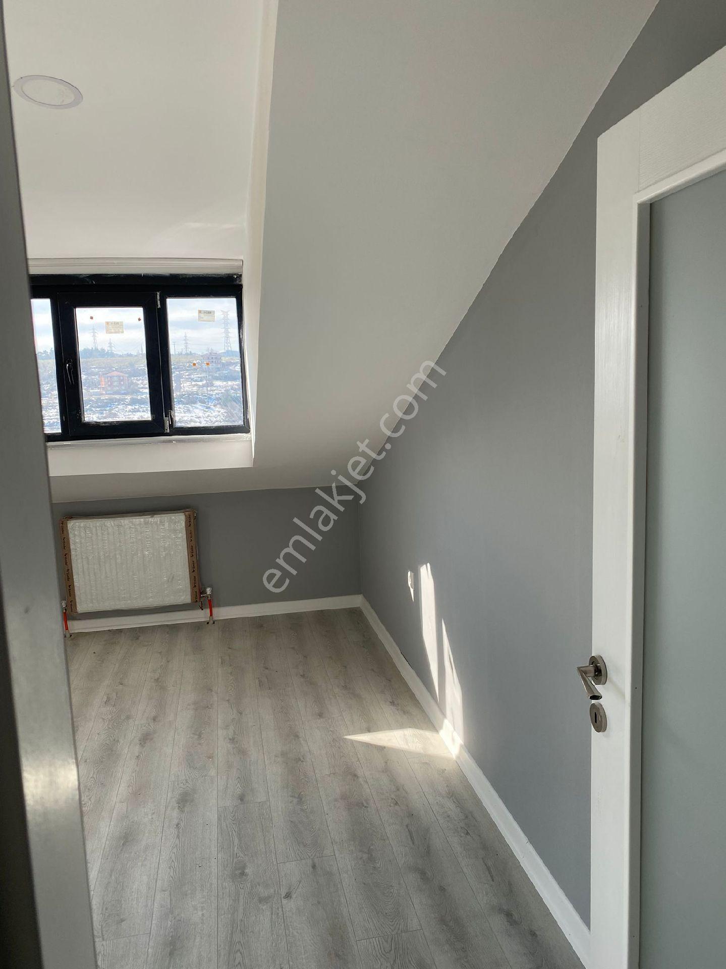 Arnavutköy Hadımköyde Cadde Üzeri Satılık 4+2 Çatı Kat Dubleks Daire - Görsel 19