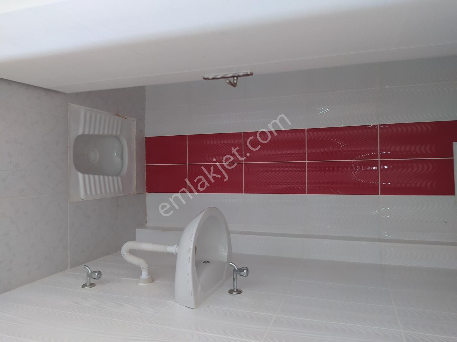 Kiralık Site Dairesi 3+1 Geniş Ferah Temiz Asansörlü Ön Cephe - Görsel 12